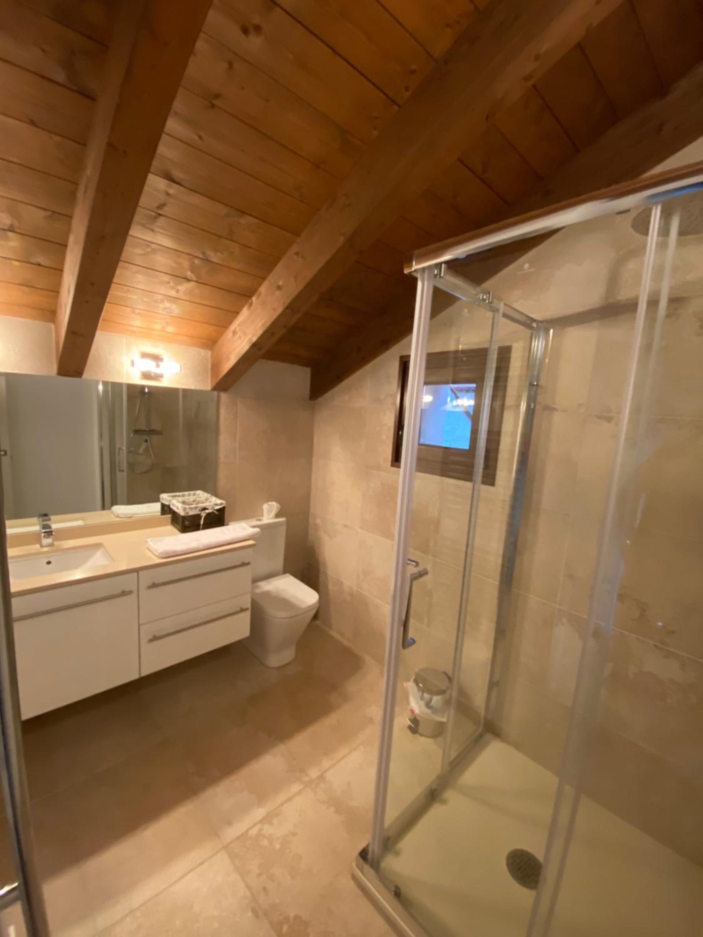 Three-Bedroom Chalet photo 2