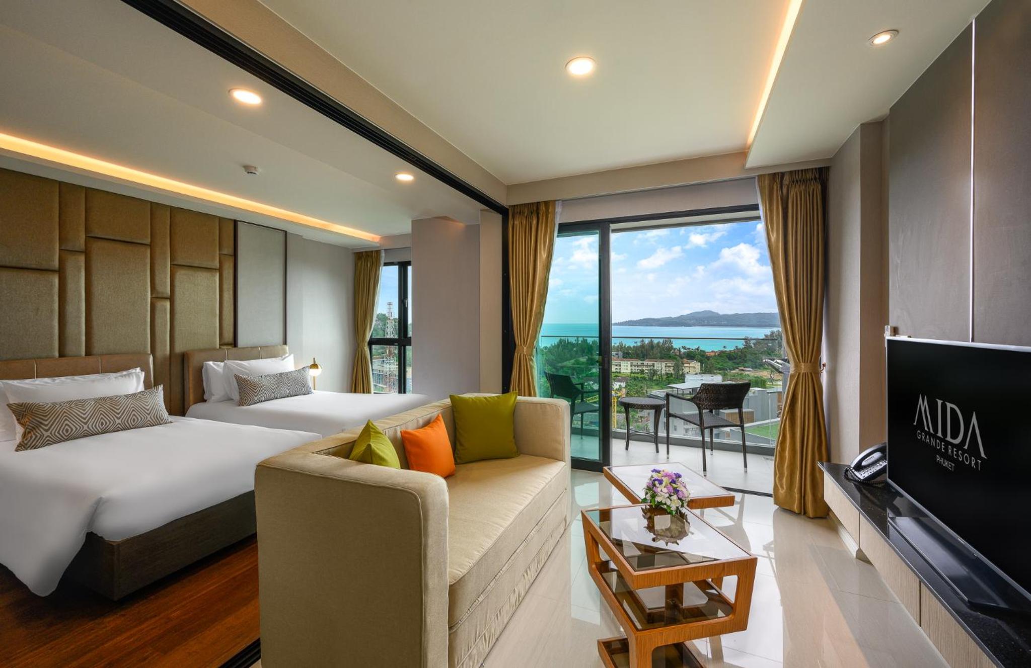 Deluxe Ocean View - Photo 4