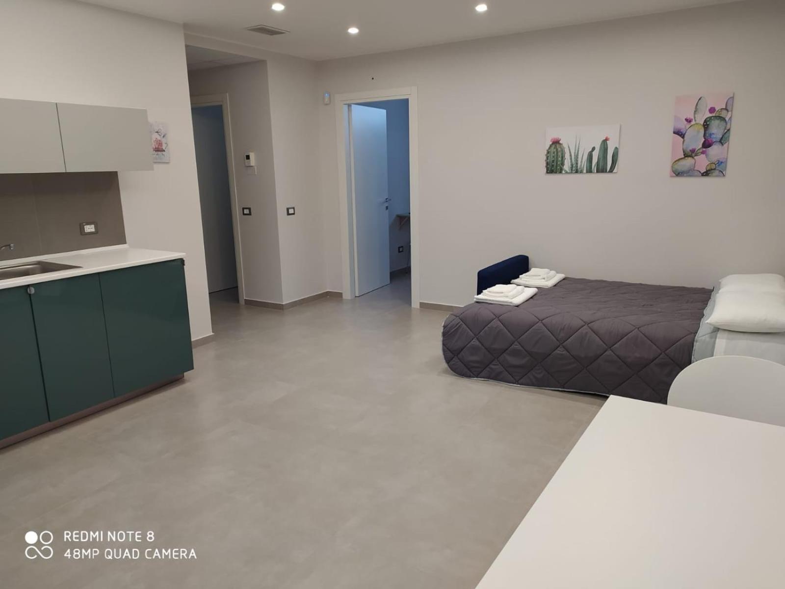 One-Bedroom House photo 3