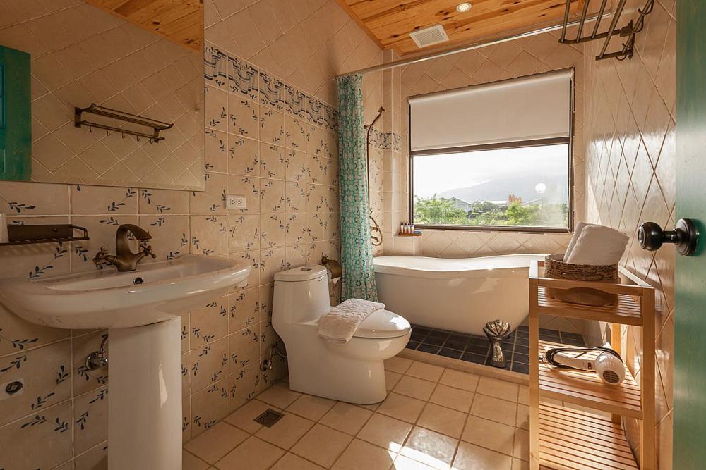 Double Room - Photo 3