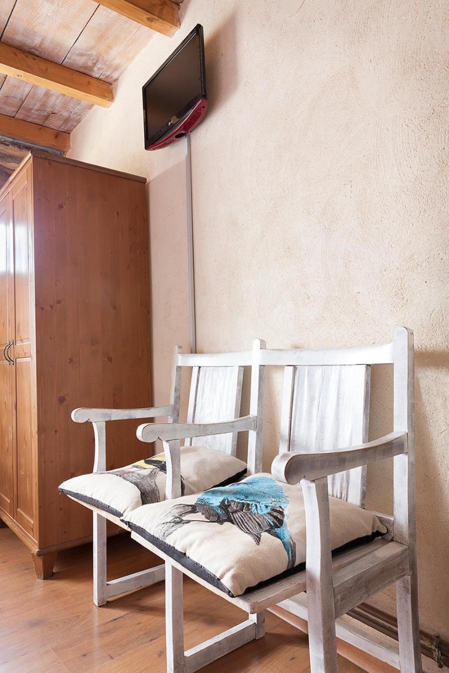 Twin Room - Photo 3