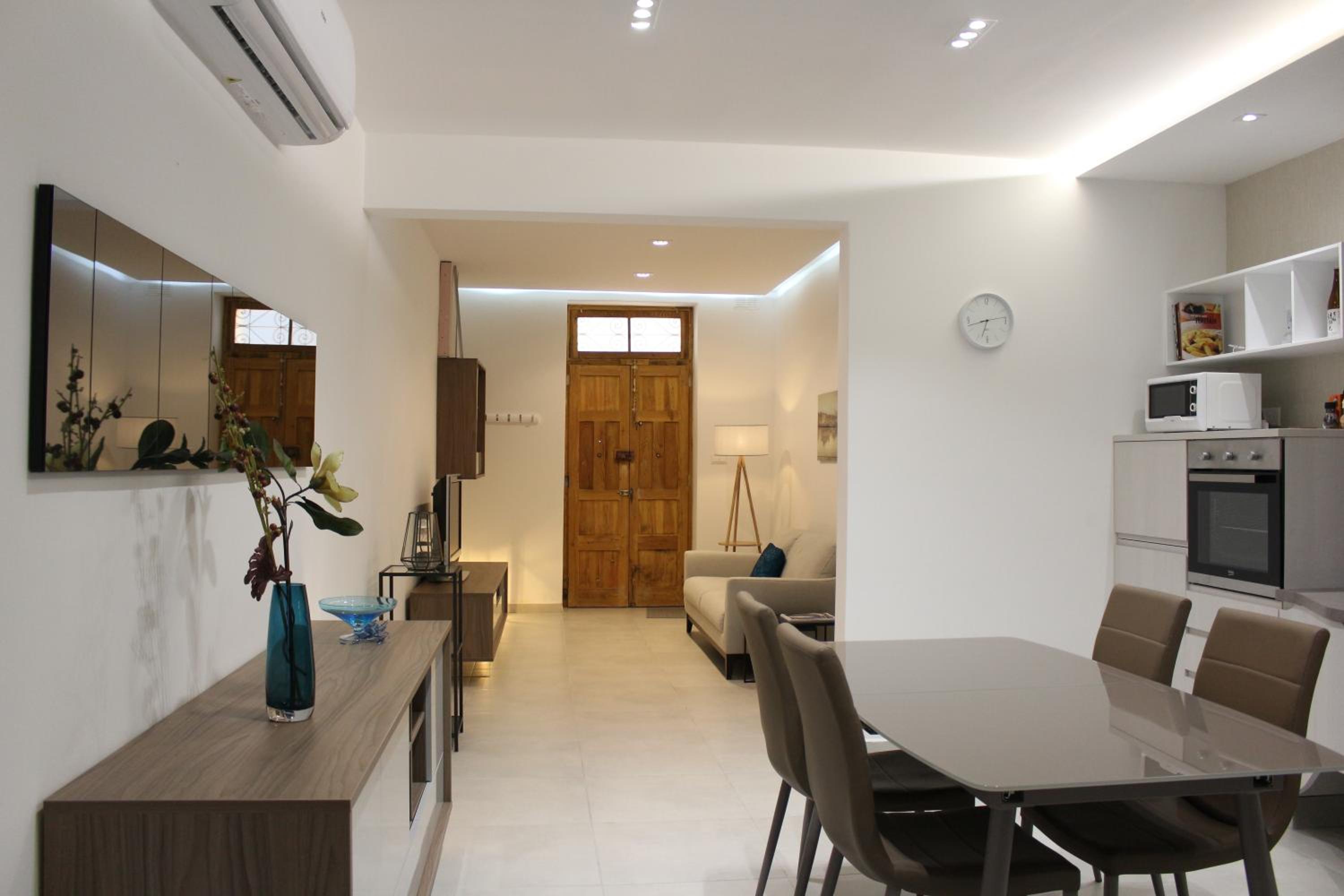 One-Bedroom House