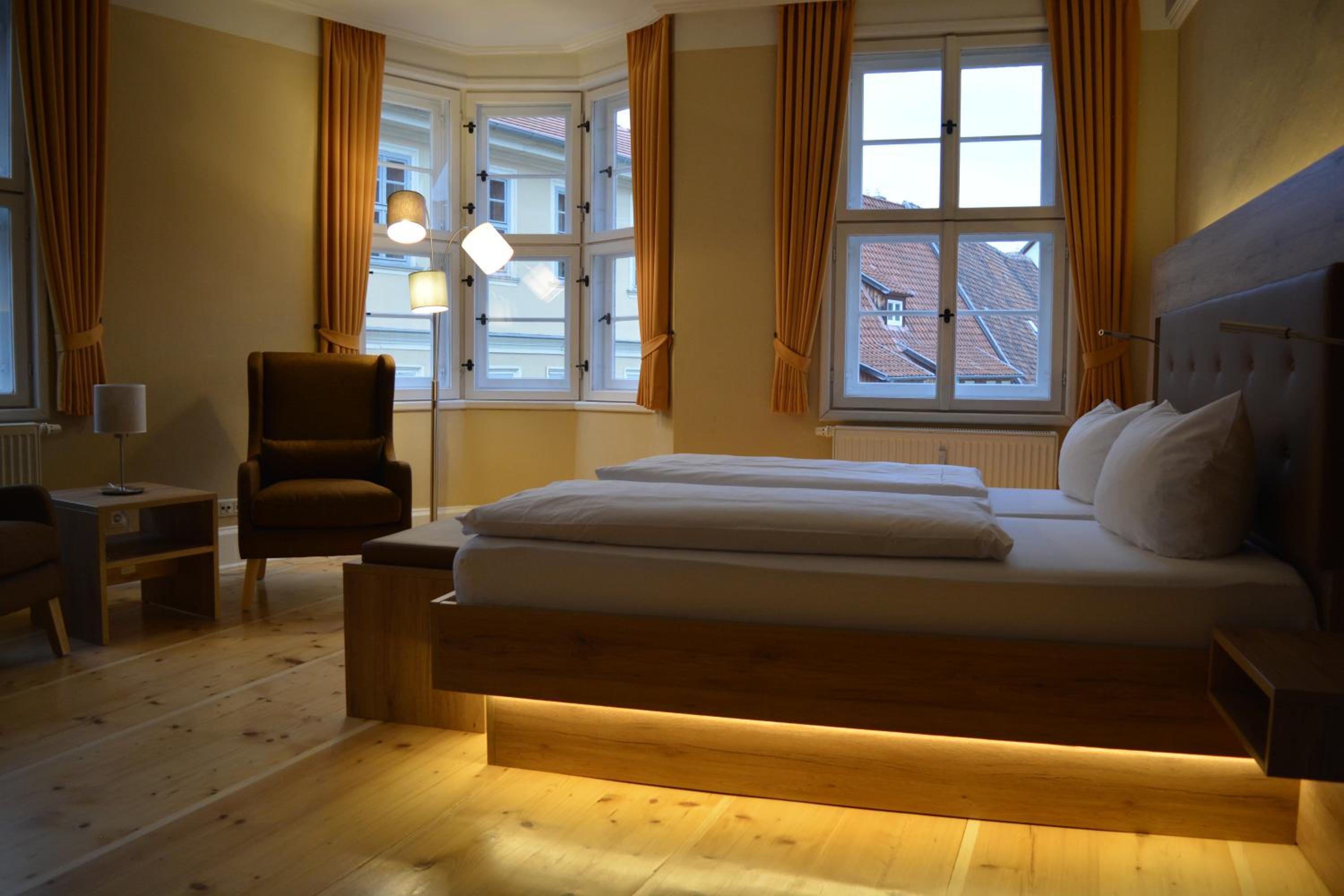 Deluxe Double Room photo 3