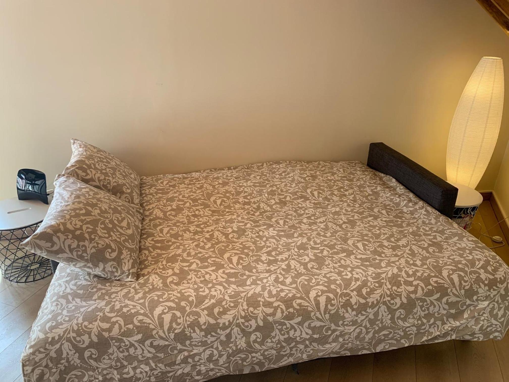 One-Bedroom Apartment - Photo 9