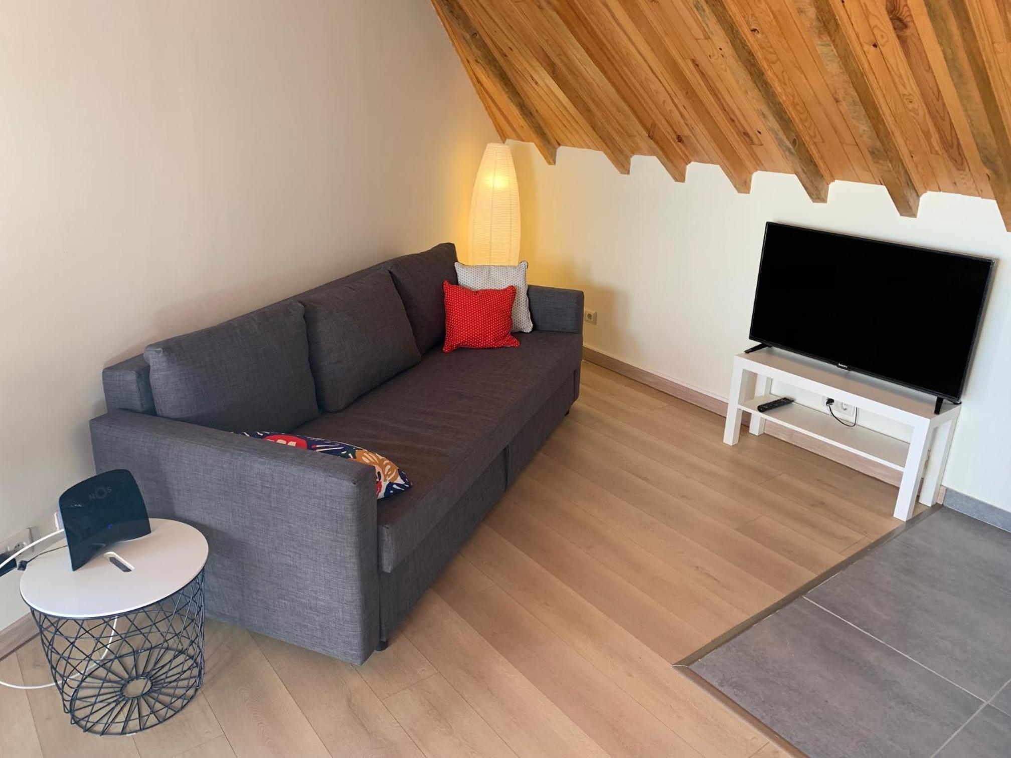 One-Bedroom Apartment - Photo 14
