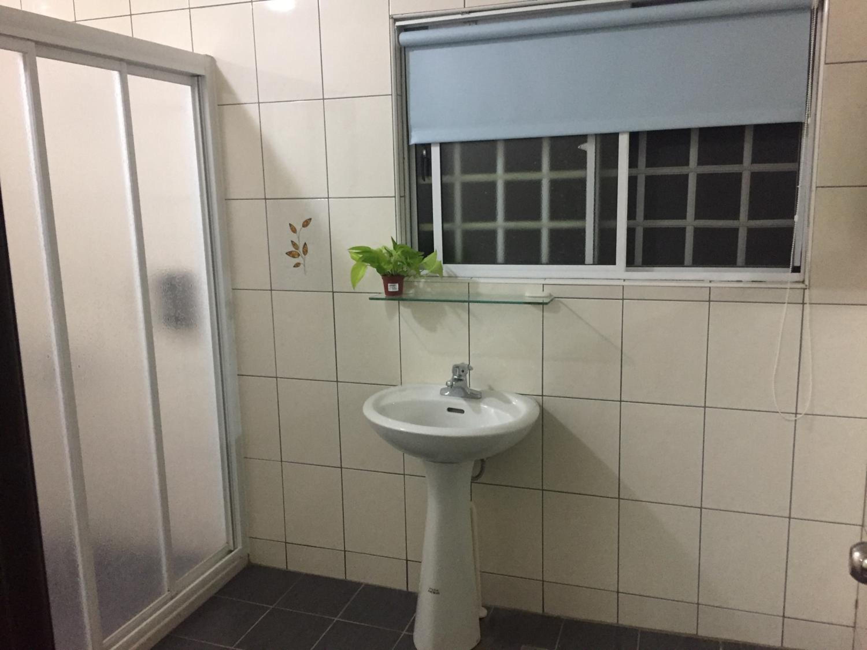 Quadruple Room with Private External Bathroom photo 2