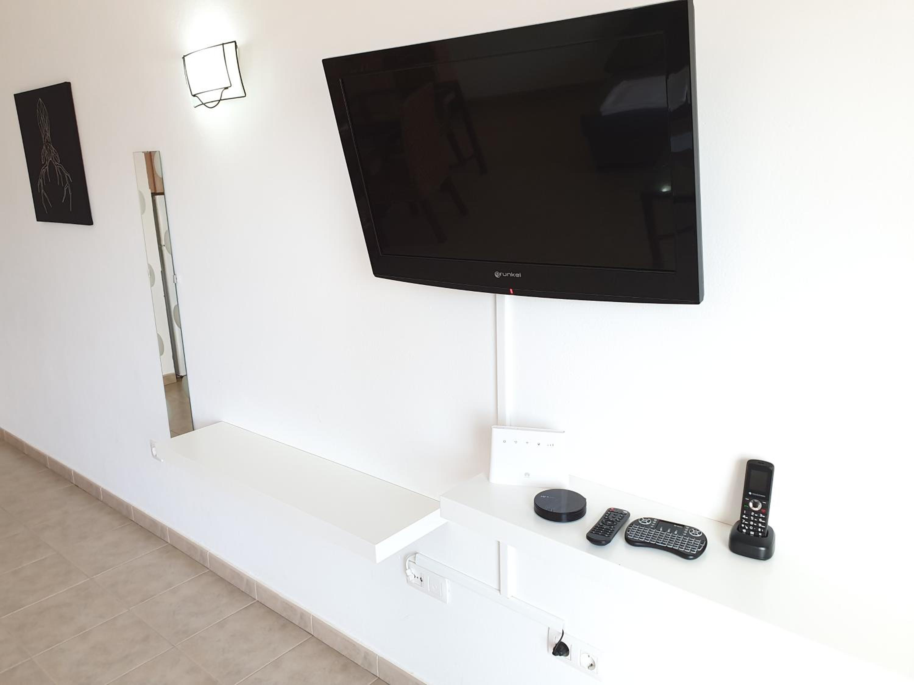 Apartment - Ground Floor photo 2