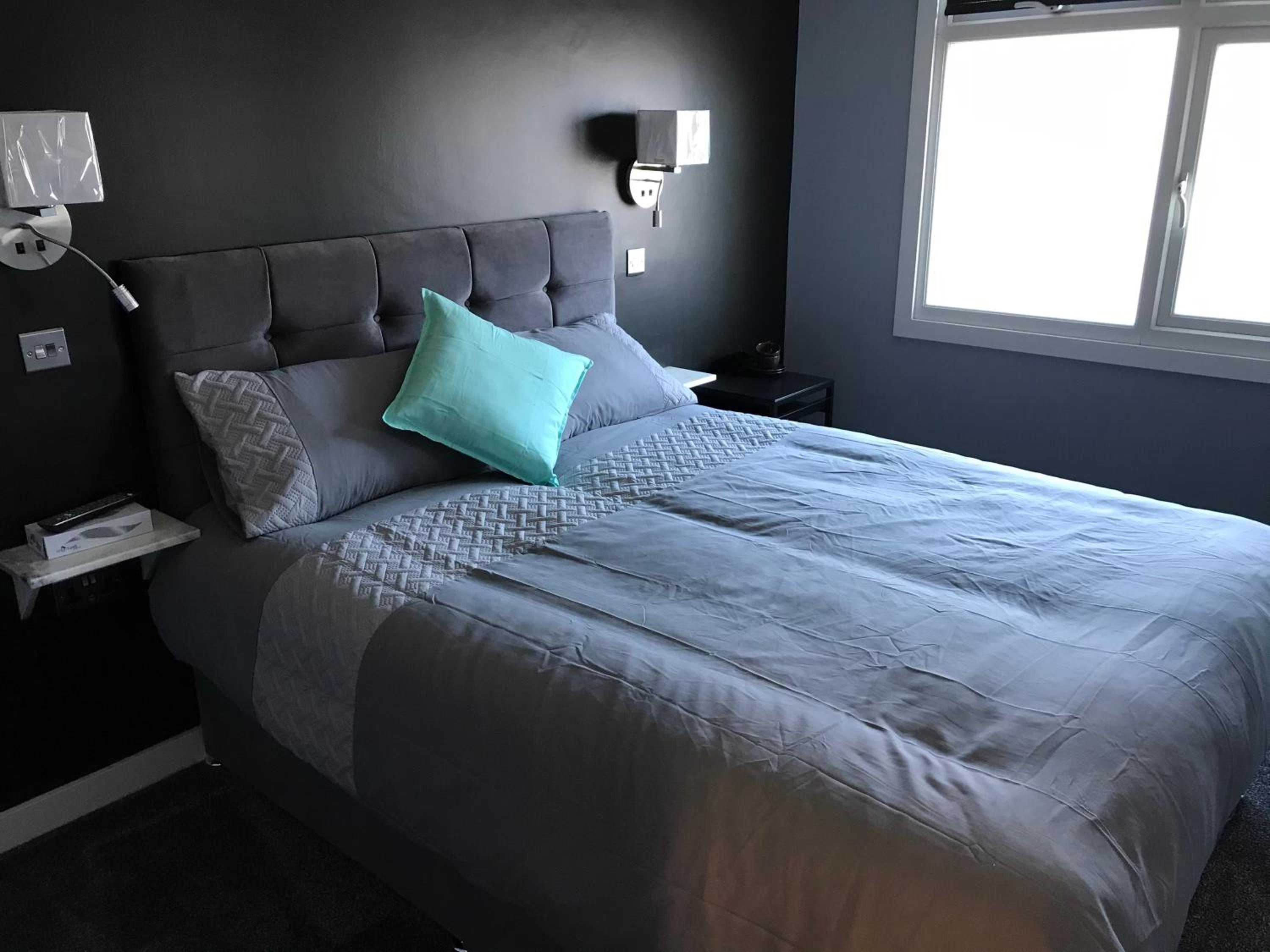 Double Room with Shared Bathroom photo 1