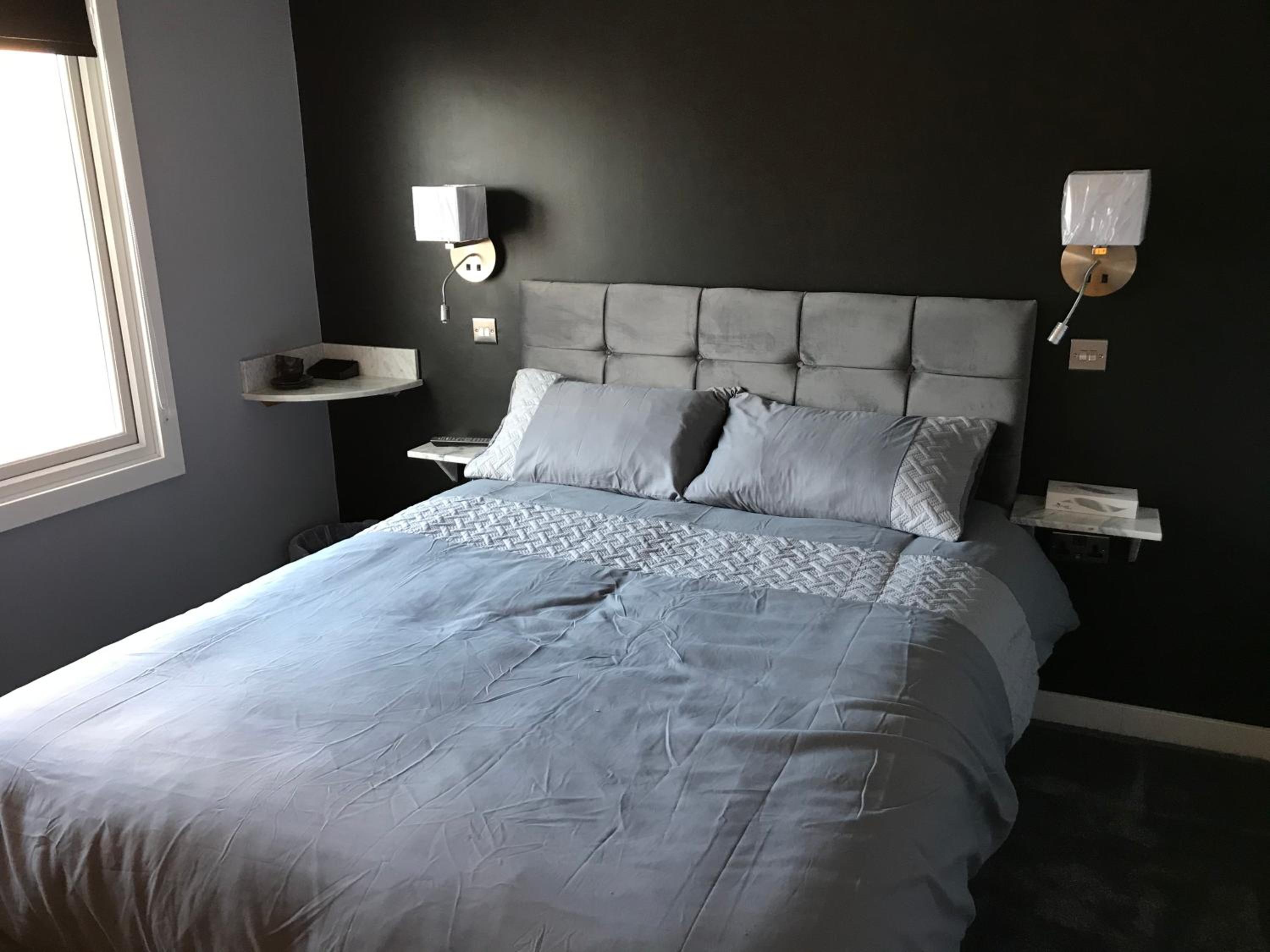 Double Room with Private Bathroom photo 1