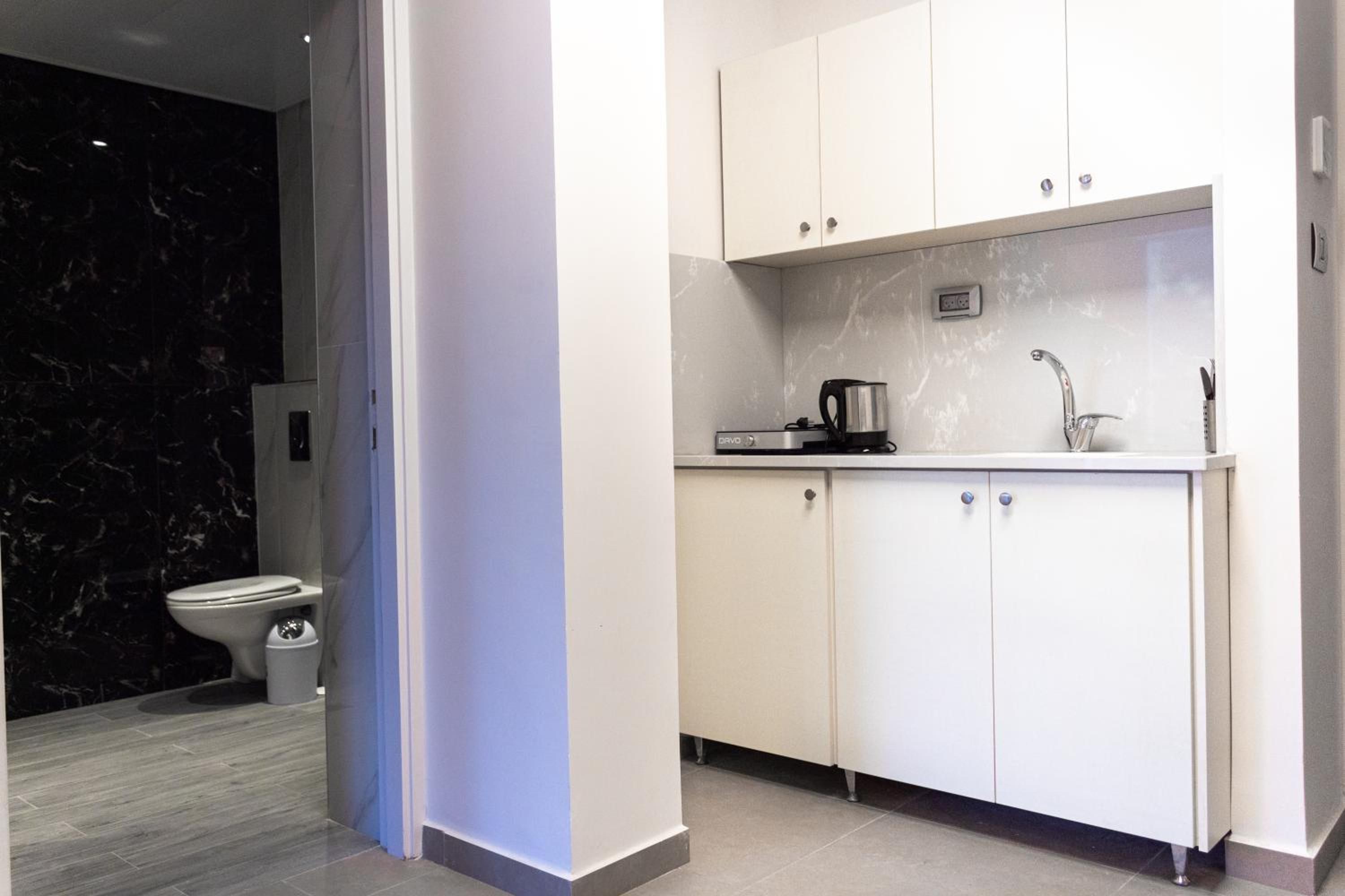 Deluxe Apartment - Photo 12