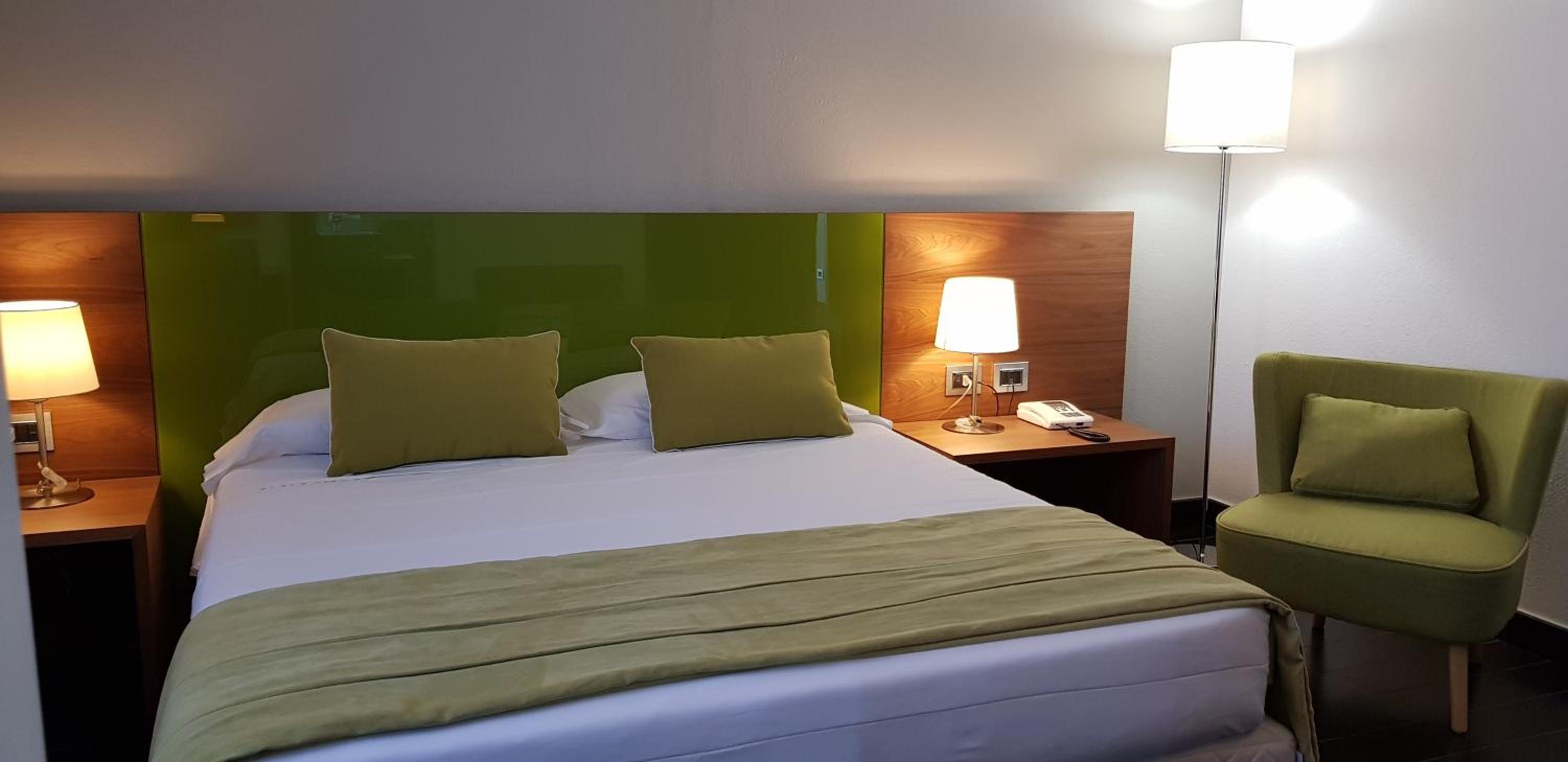 Deluxe Double Room - Photo 3