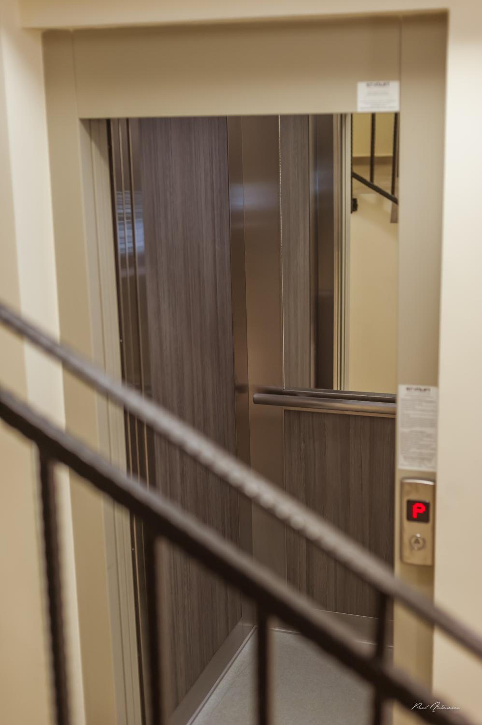 Two-Bedroom Apartment - Photo 2