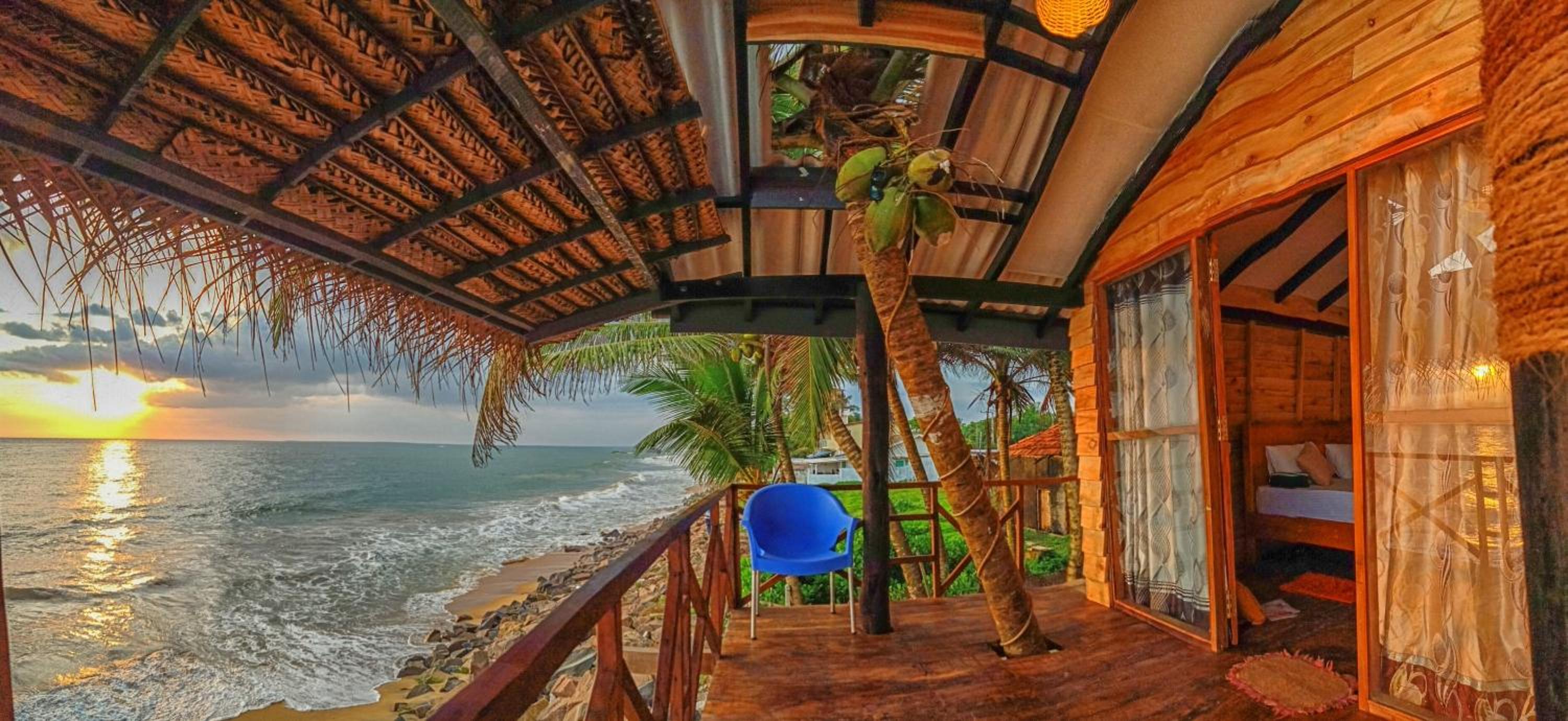Deluxe Double Room with Balcony and Sea View photo 1
