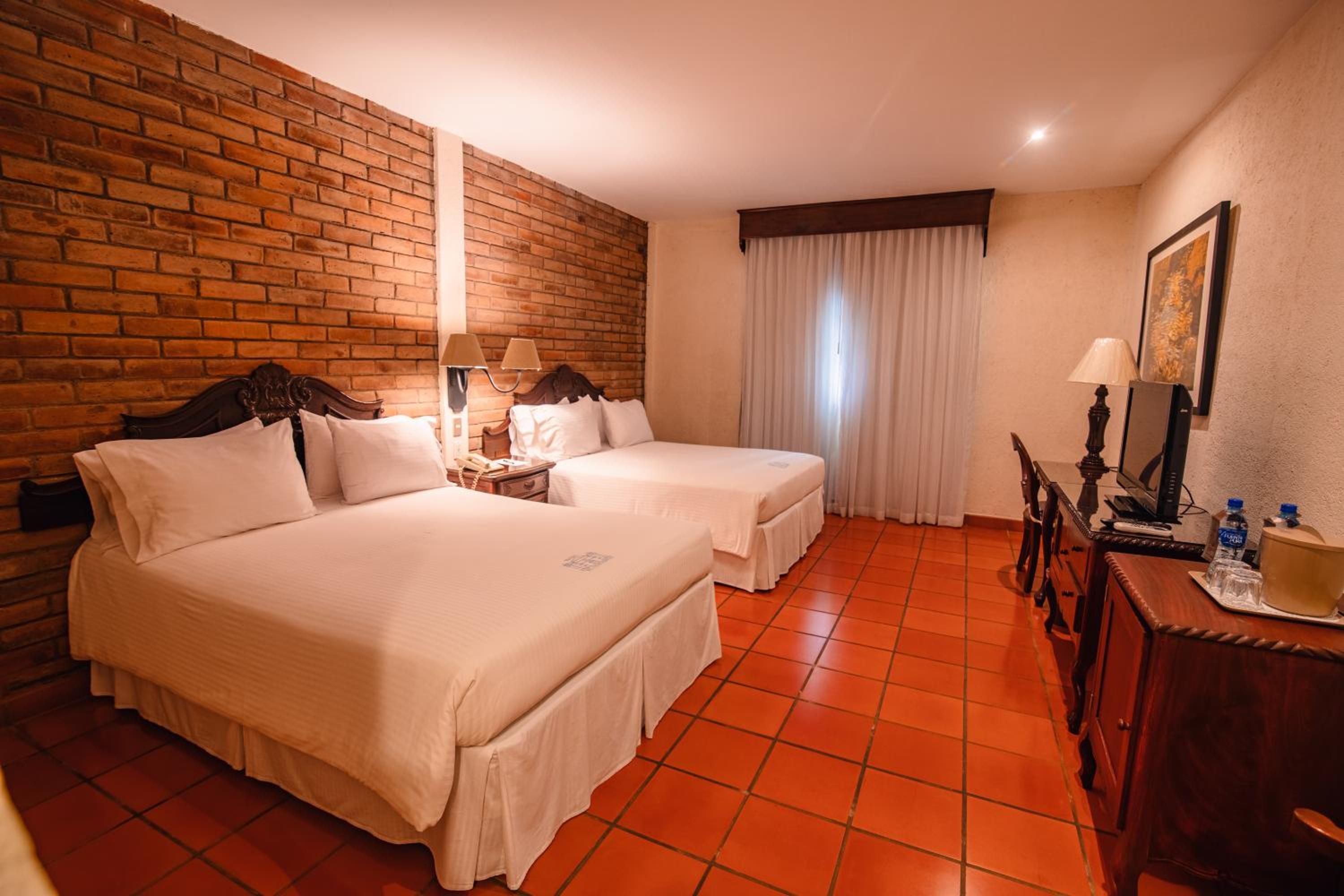 Deluxe Double Room photo 3