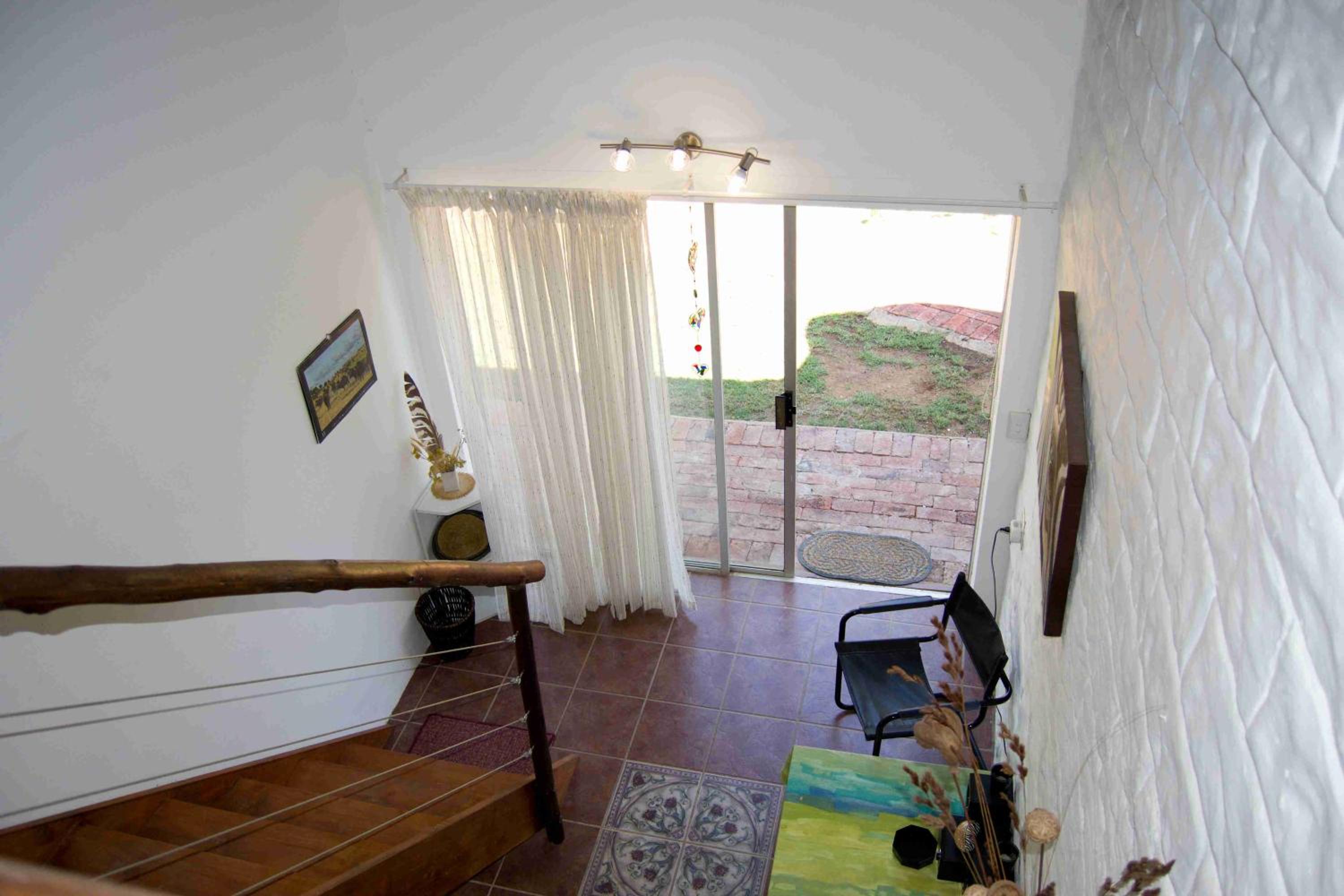 Apartment - Split Level - Photo 17
