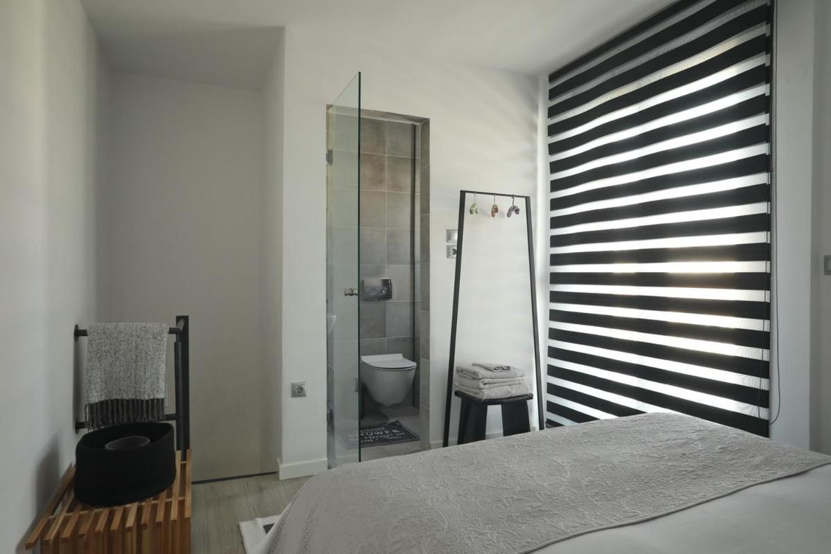 Apartment - Photo 51