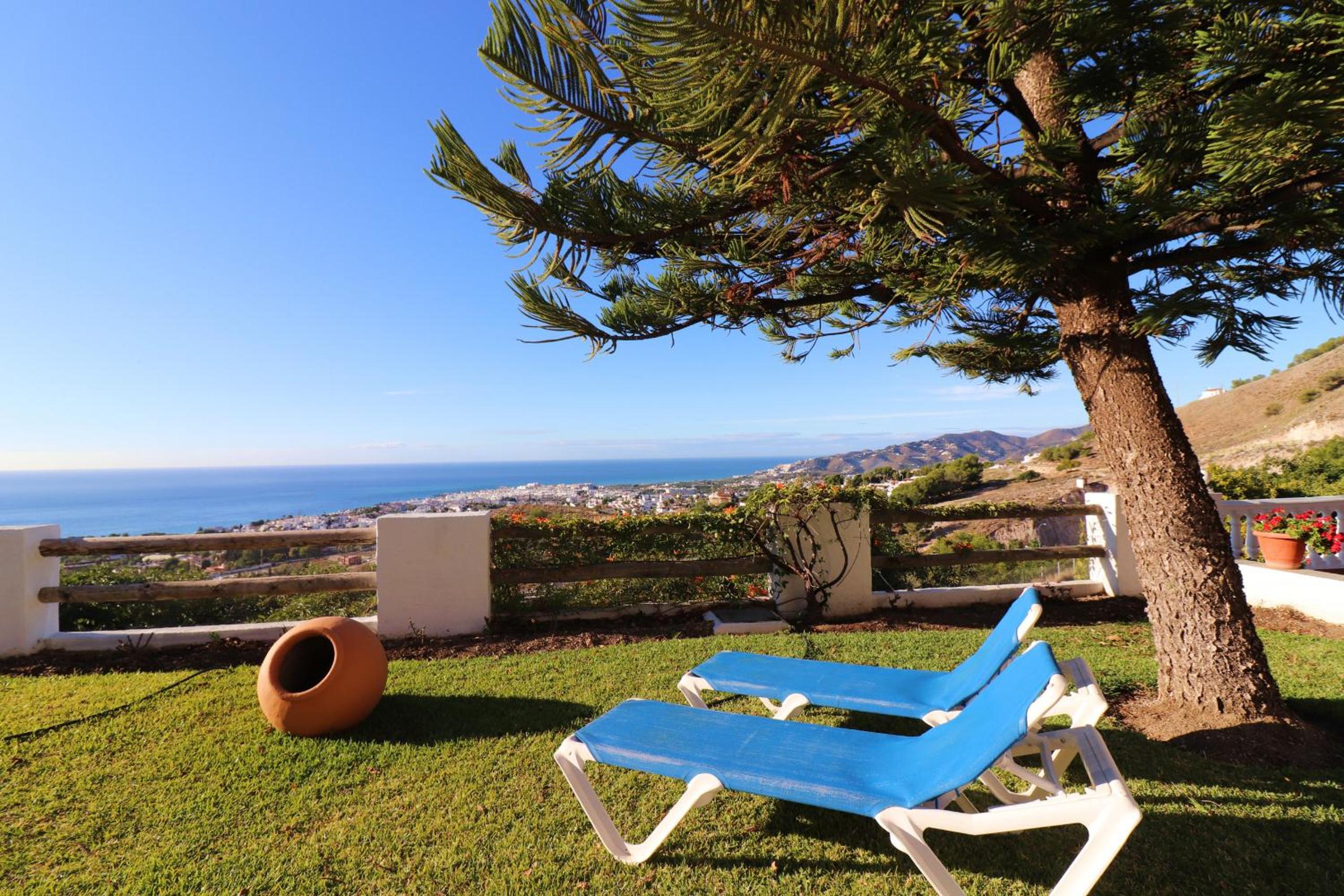 Villa with Private Pool photo 2