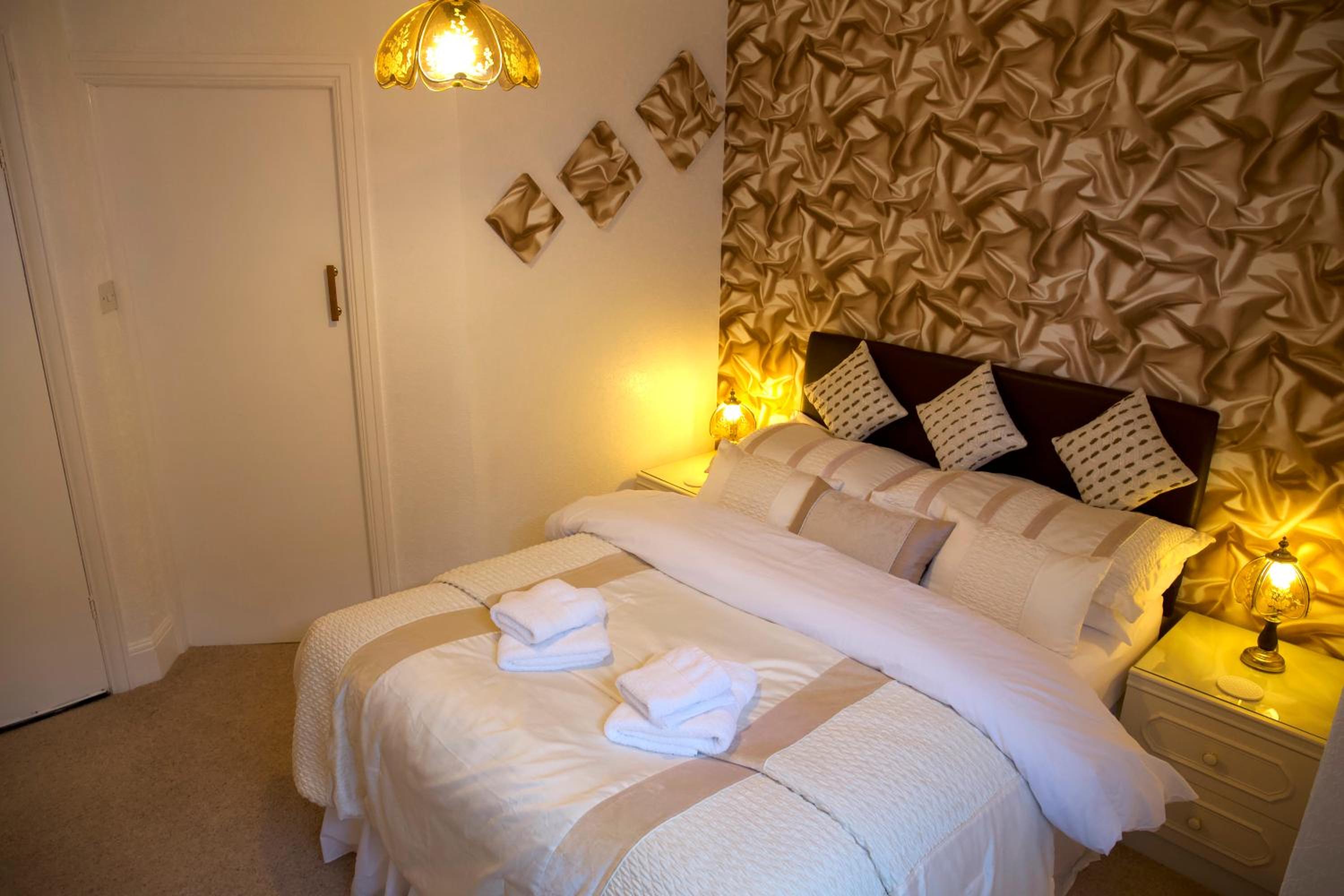 Small Double Room photo 2