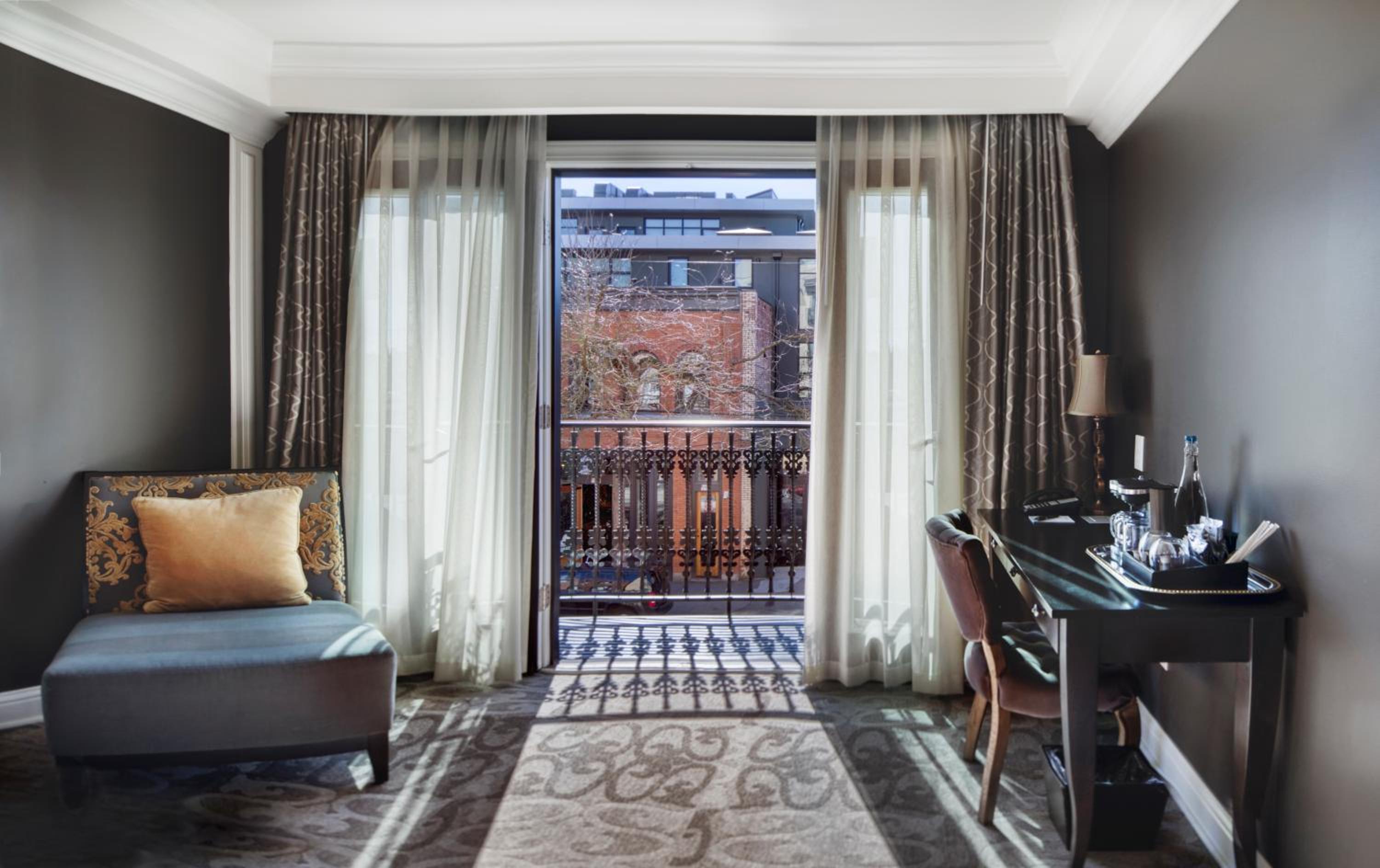 Standard King Room