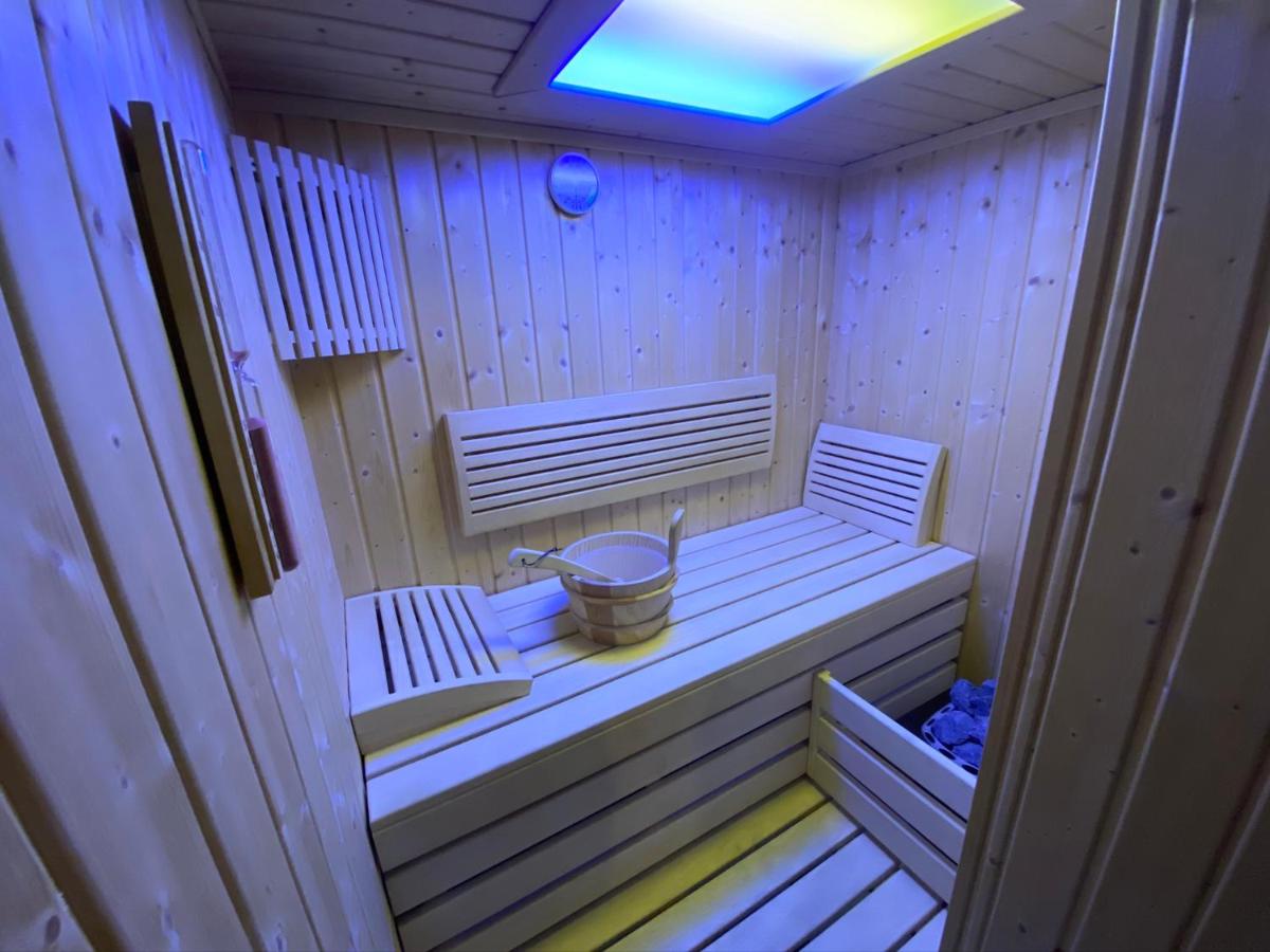 Two-Bedroom Apartment with Sauna - Photo 13