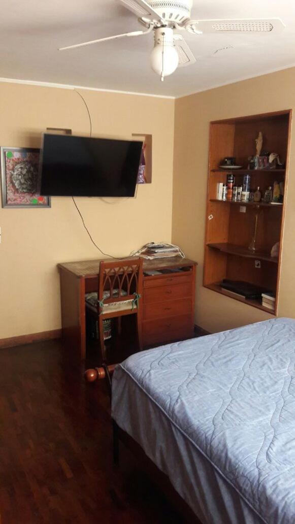 Double Room with Private Bathroom photo 2