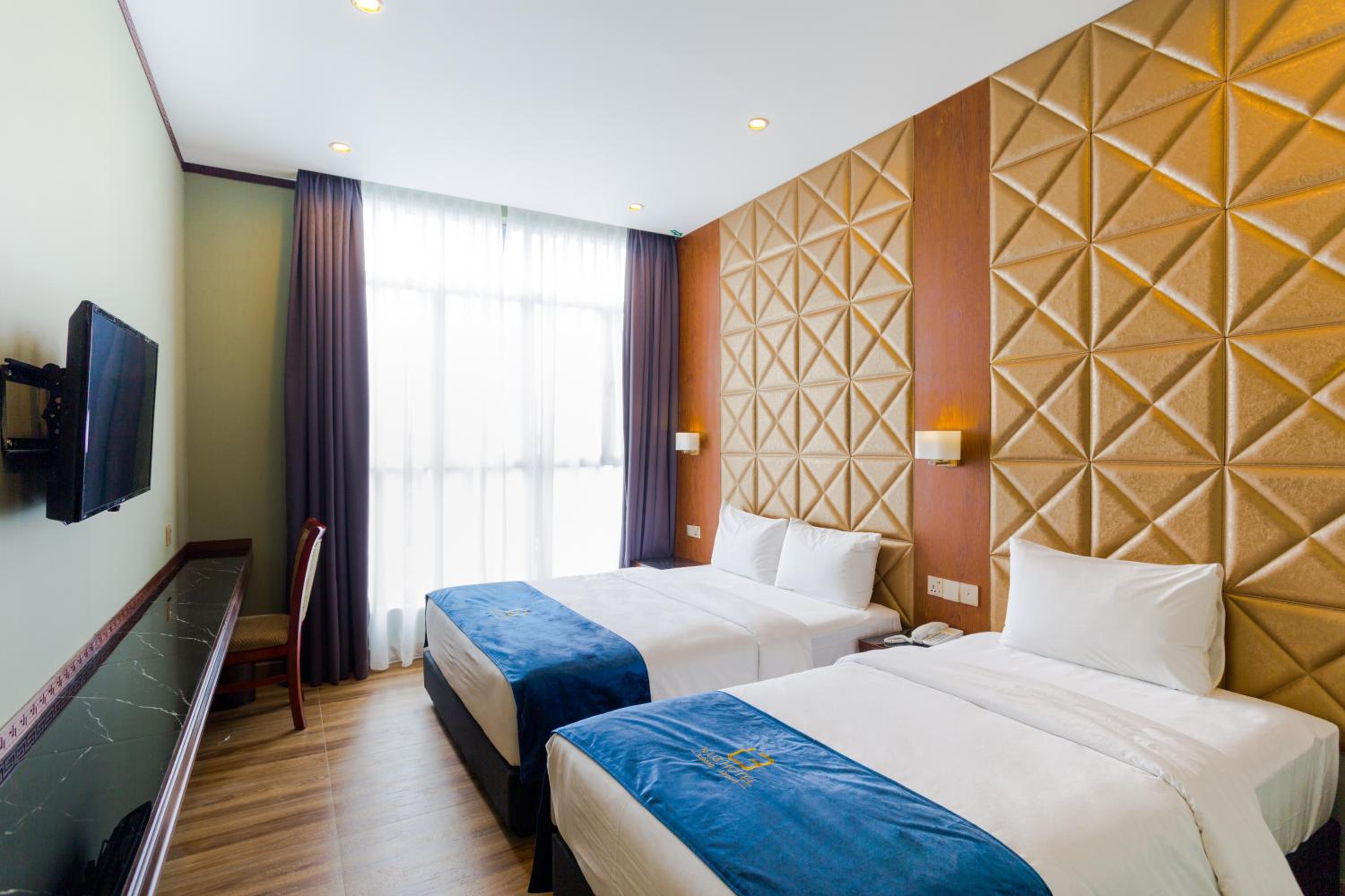 Superior Triple Room