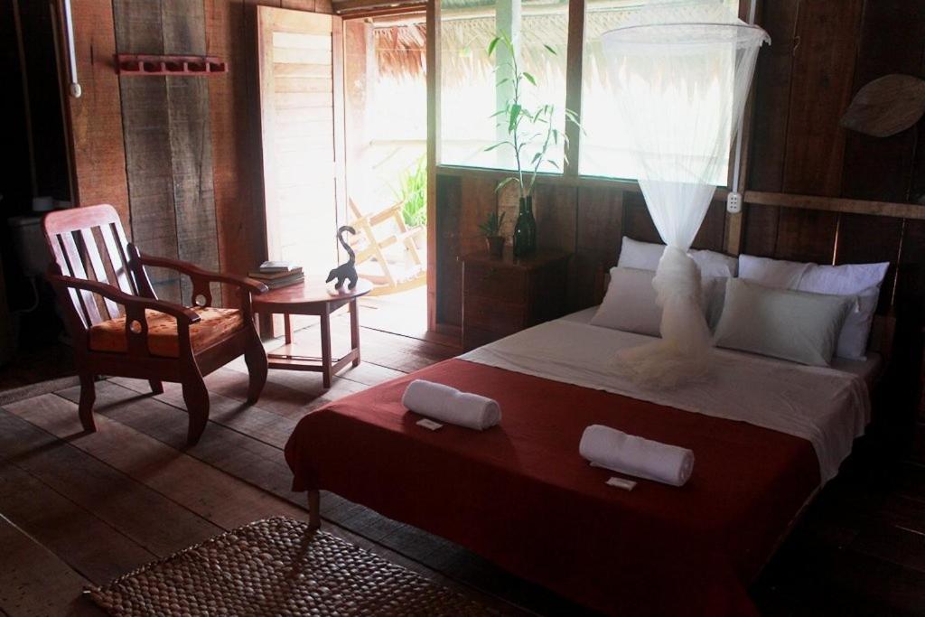 Deluxe Double Room with Balcony photo 3