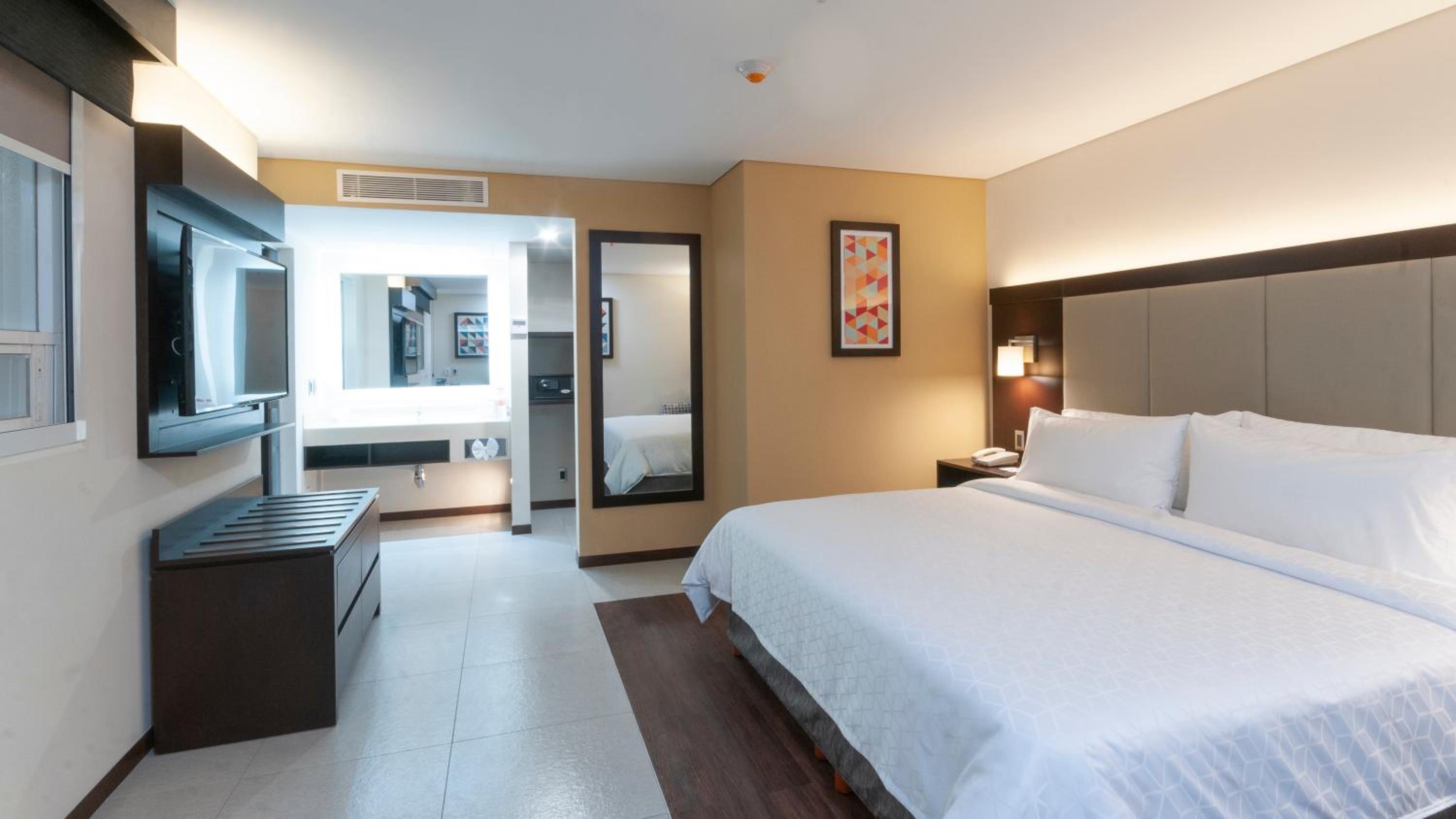 Available room