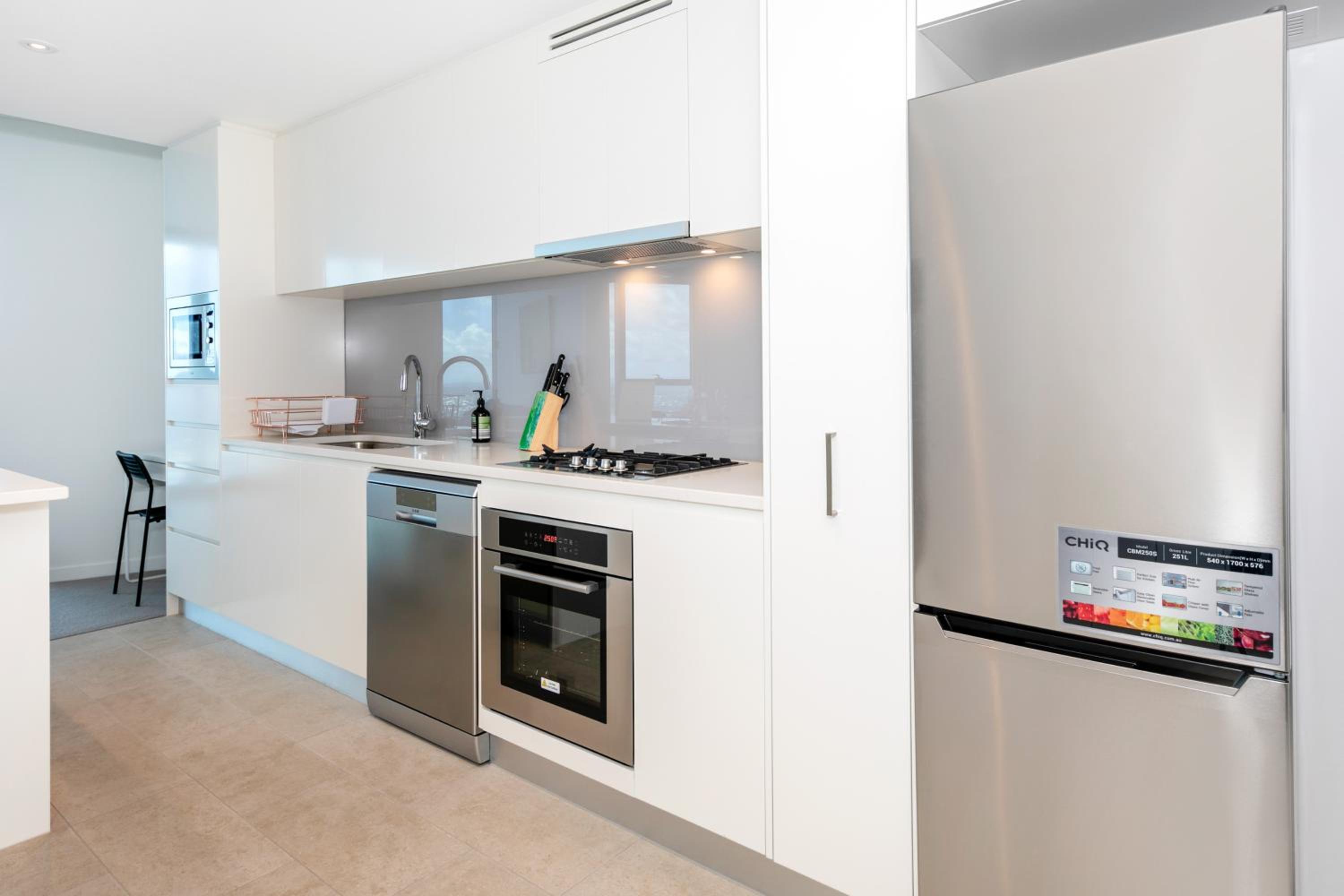One-Bedroom Apartment - Photo 6