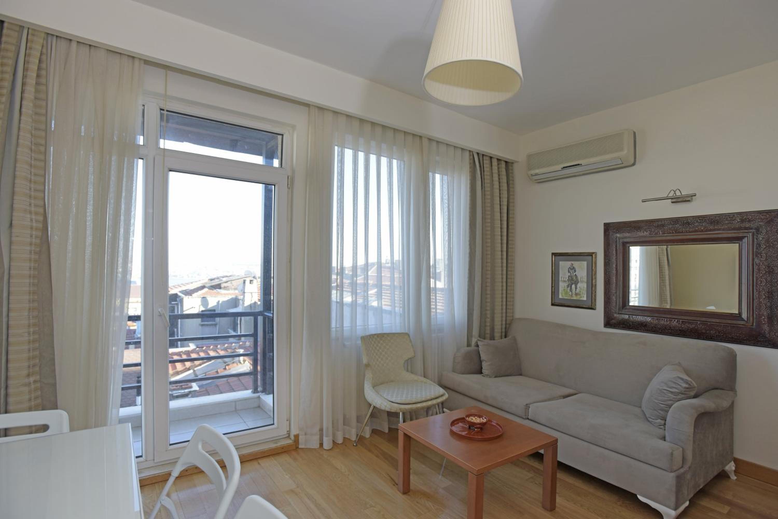 Apartment with Sea View photo 2