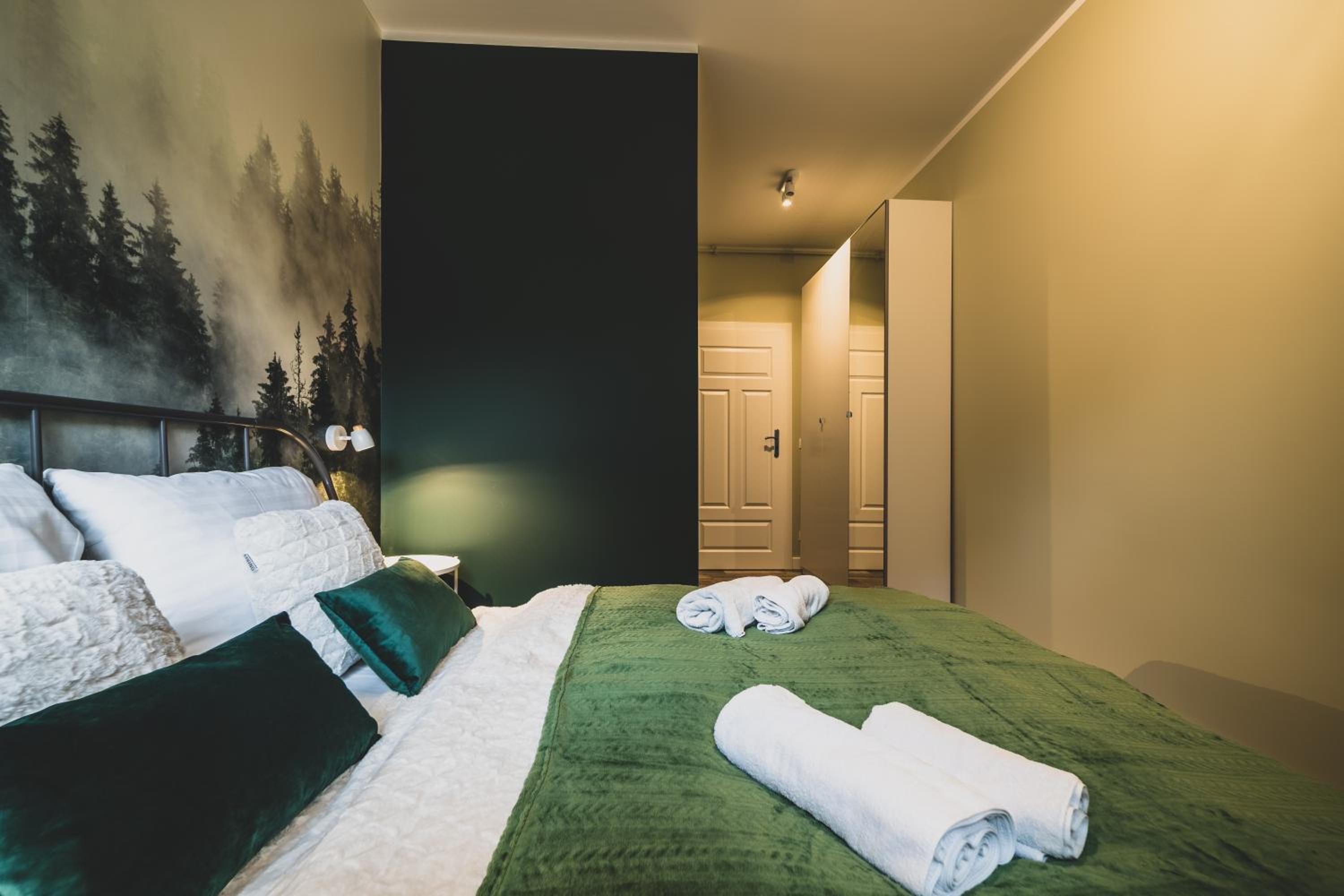 Two-Bedroom Apartment 22D/1