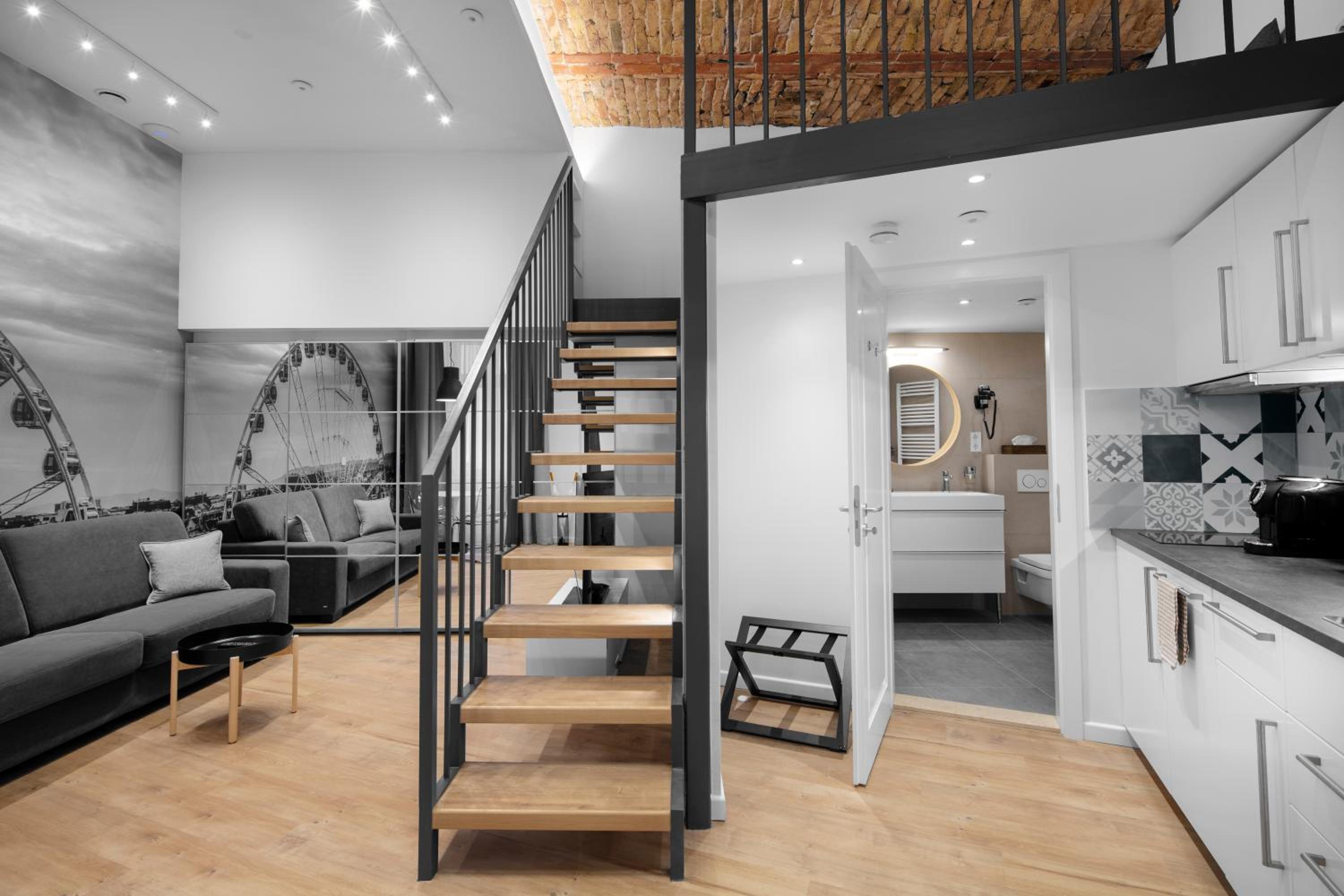 One-Bedroom Apartment
