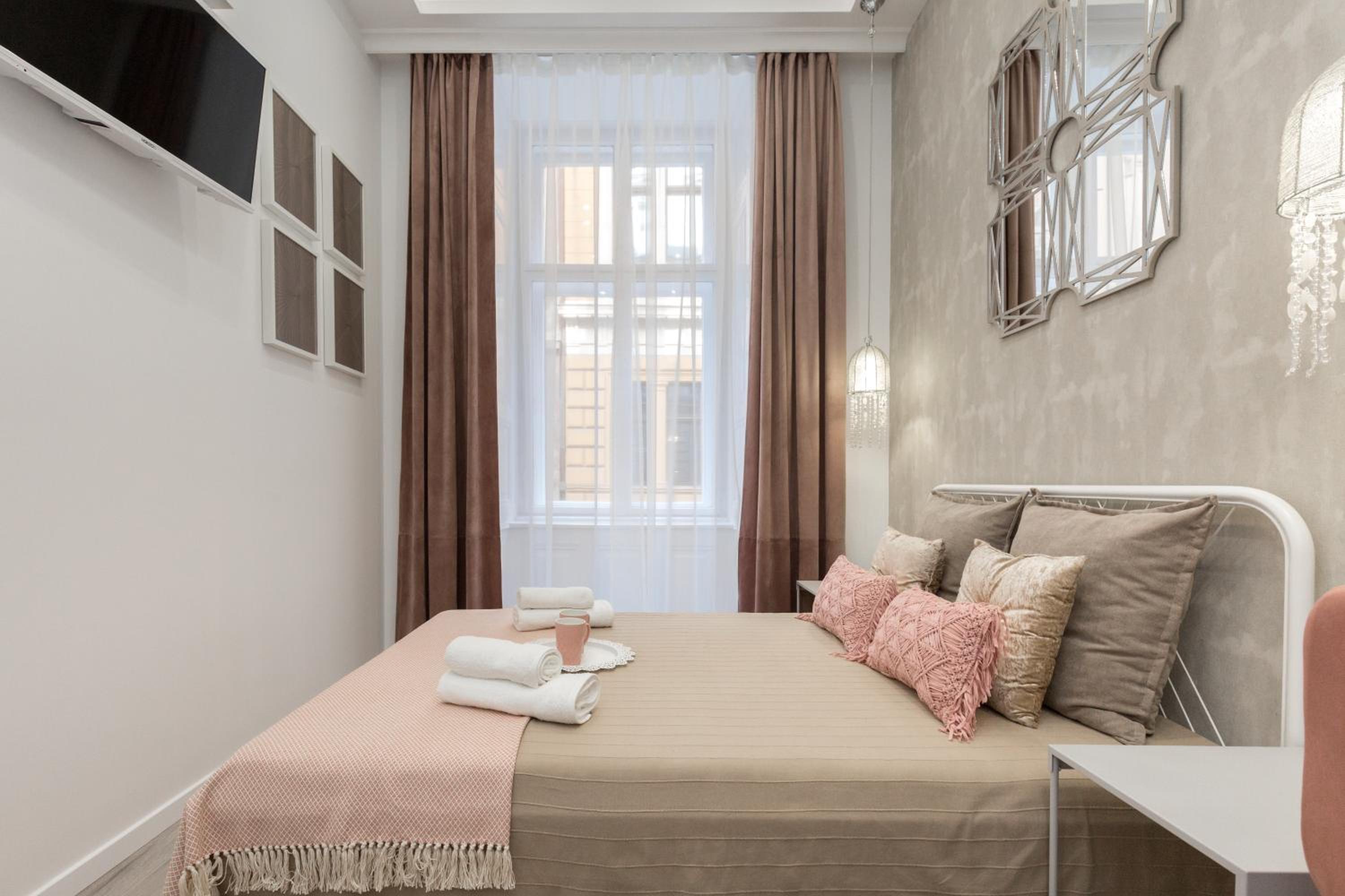 Deluxe Room - Photo 4
