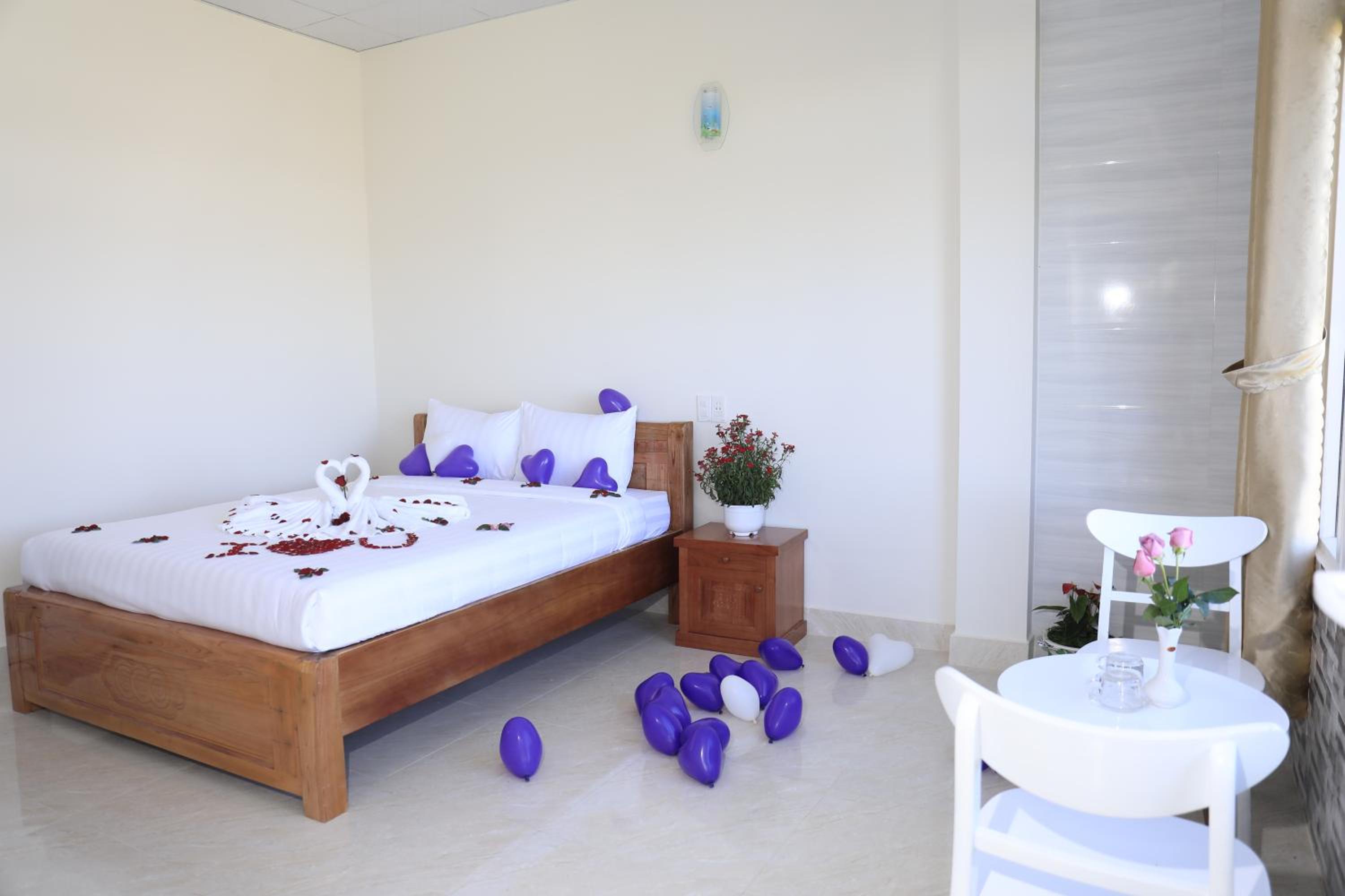 Double Room - Photo 11