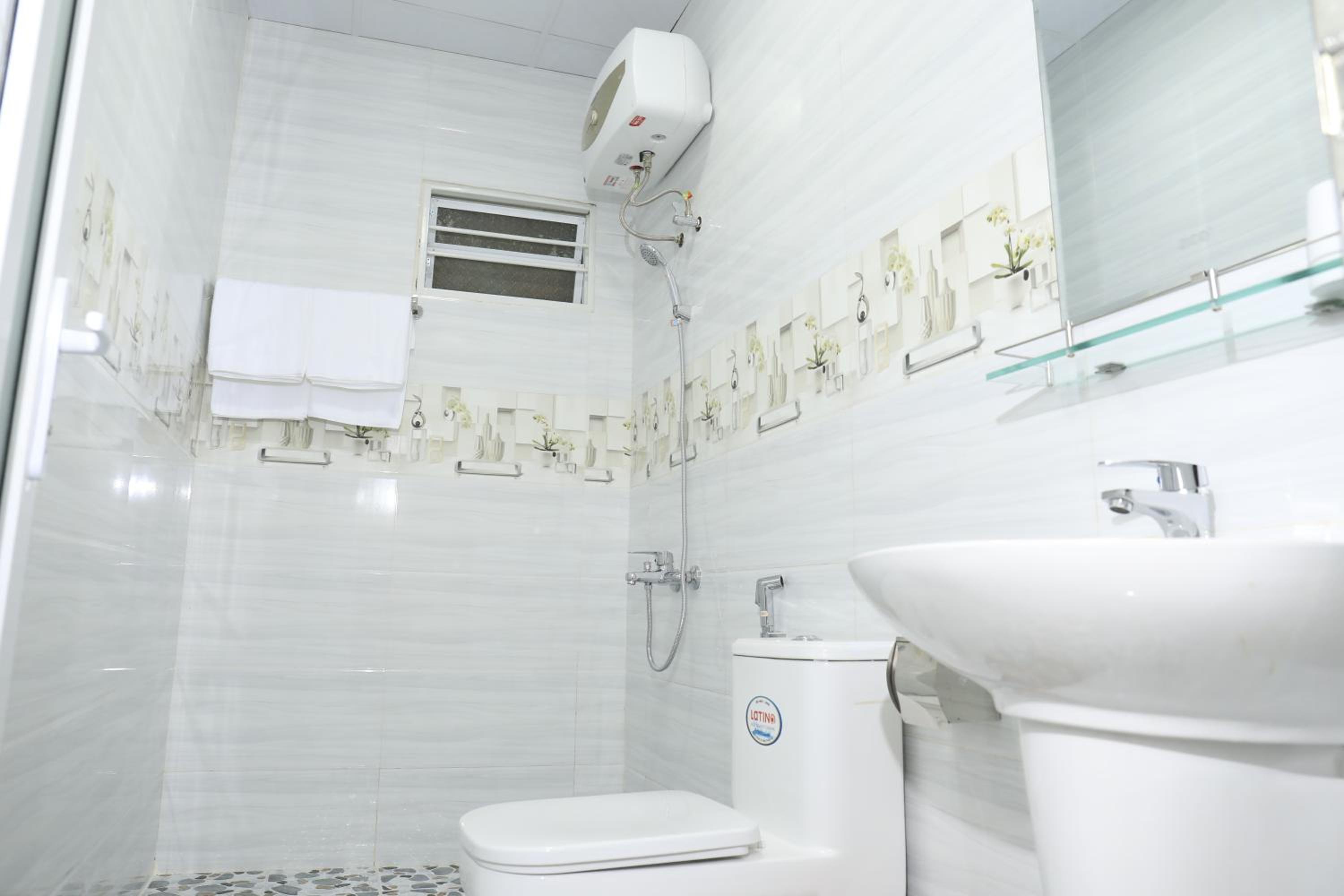 Double Room - Photo 4