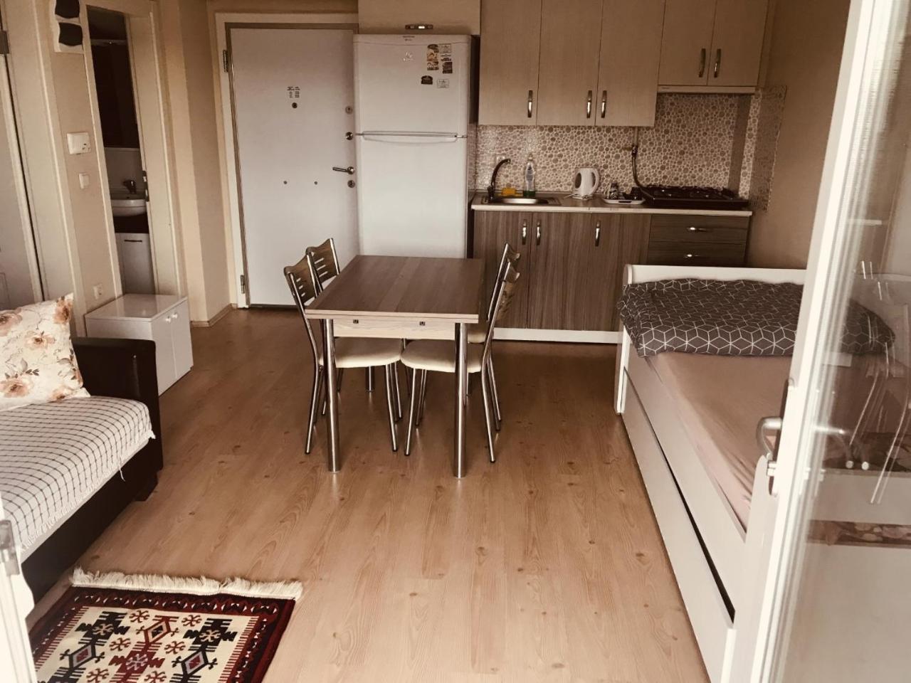 King Suite with Balcony photo 1
