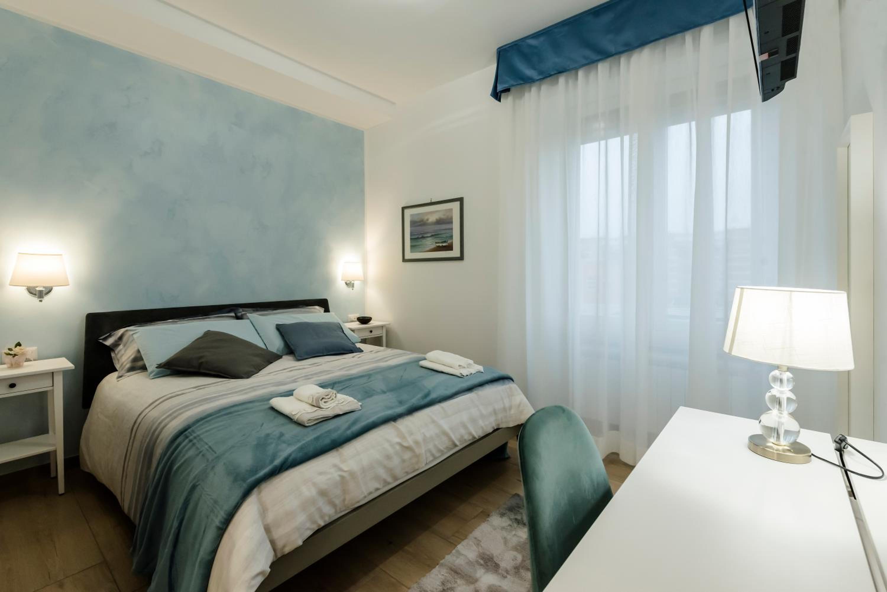 Standard Queen Room photo 2