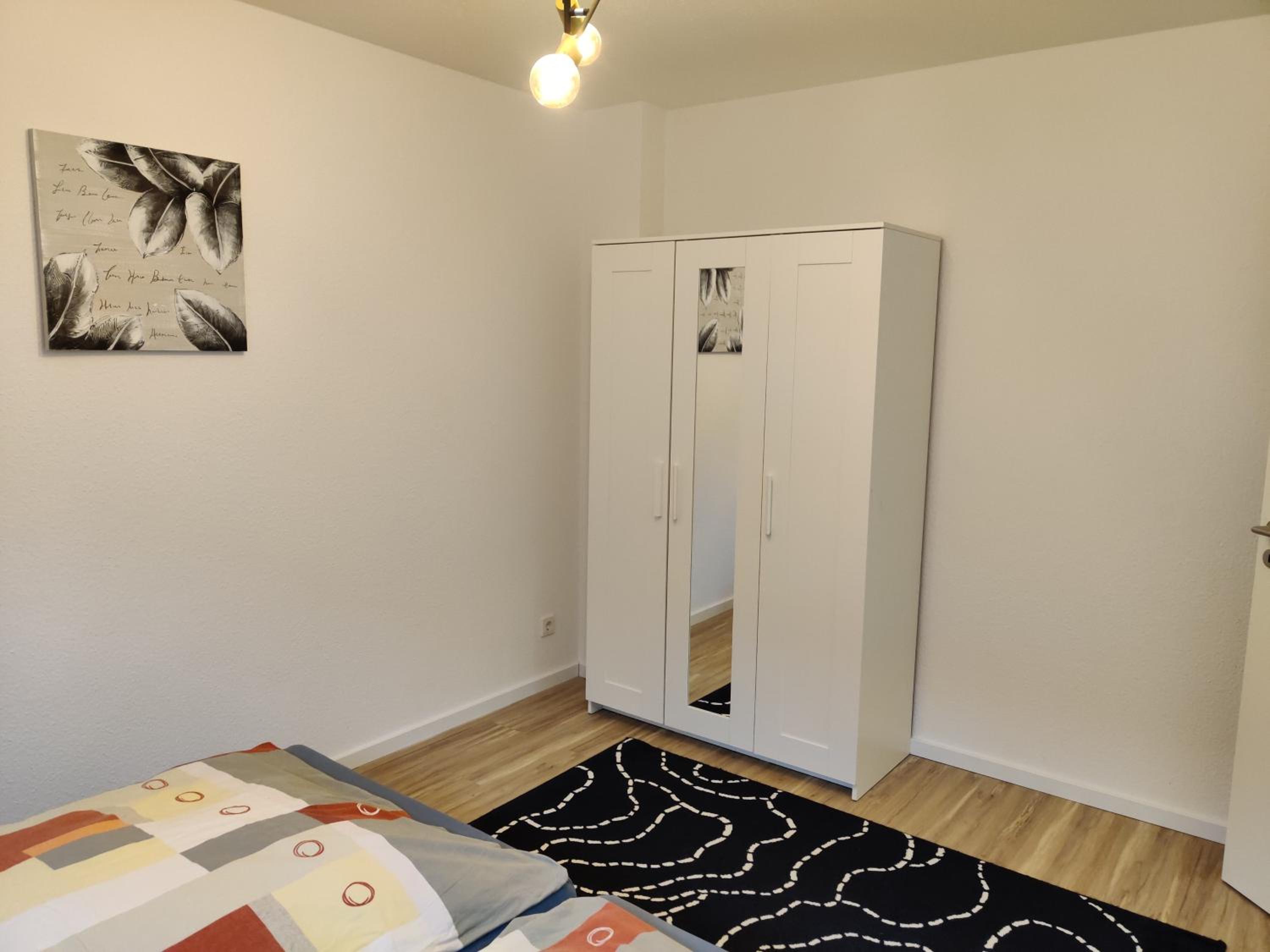 One-Bedroom Apartment photo 1