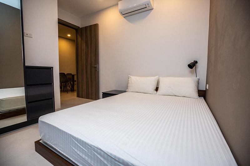 Two-Bedroom Apartment - Photo 19
