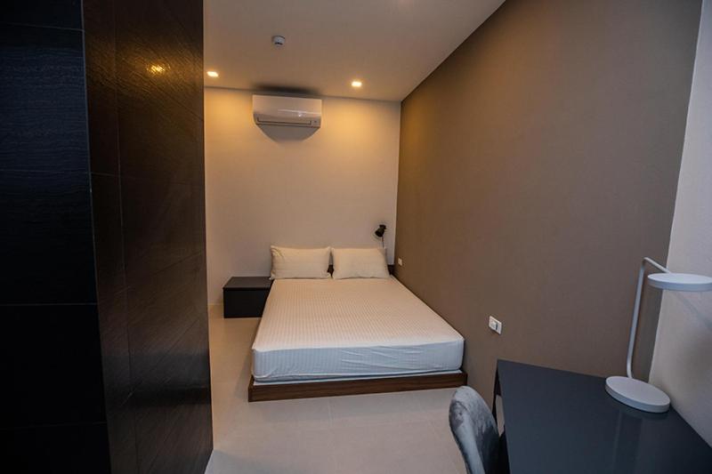 Two-Bedroom Apartment - Photo 22