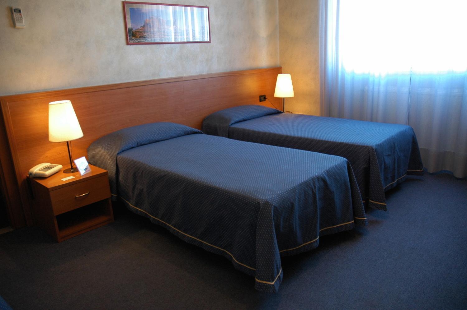 Twin Room photo 1