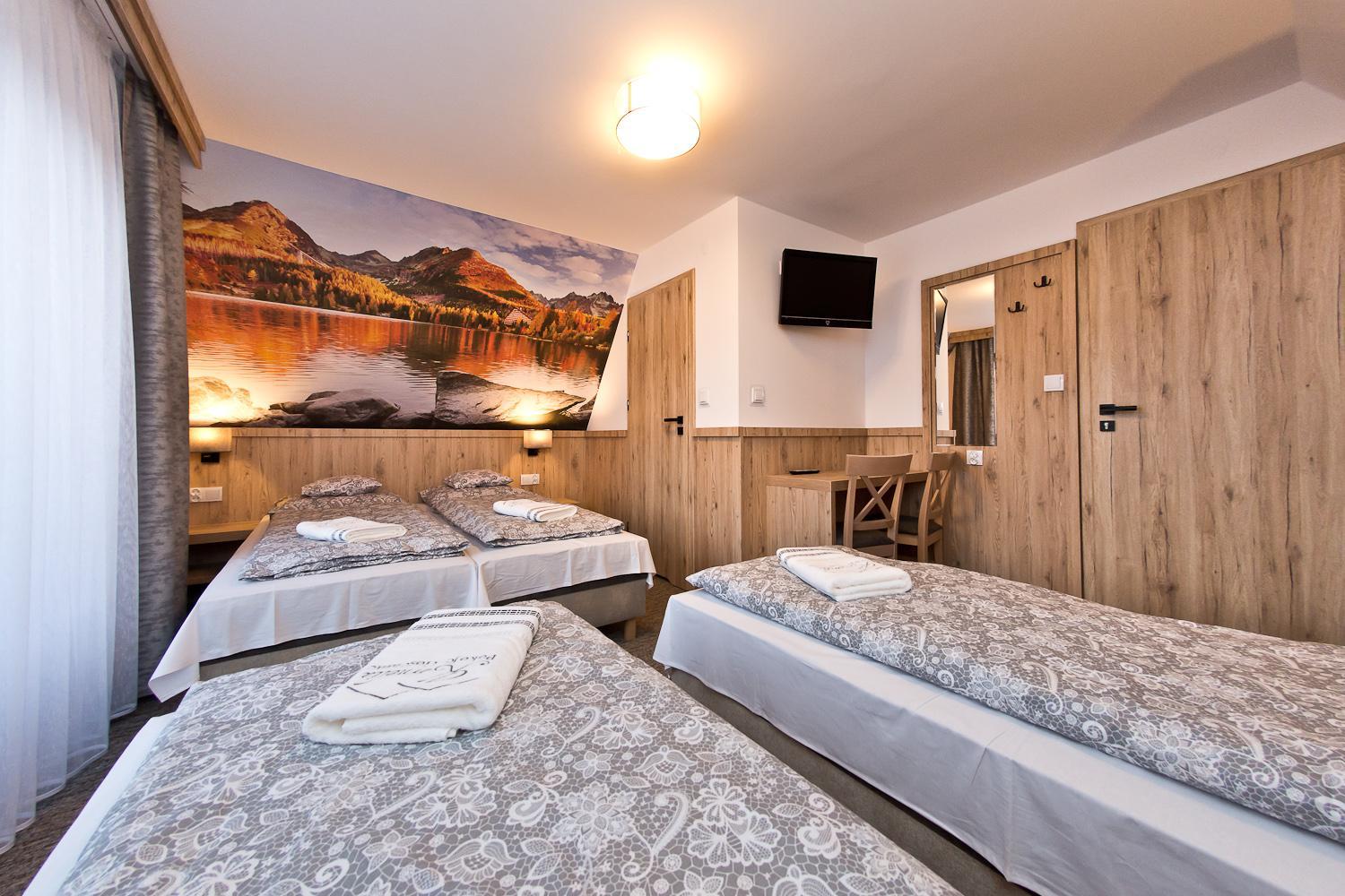 Quadruple Room photo 2