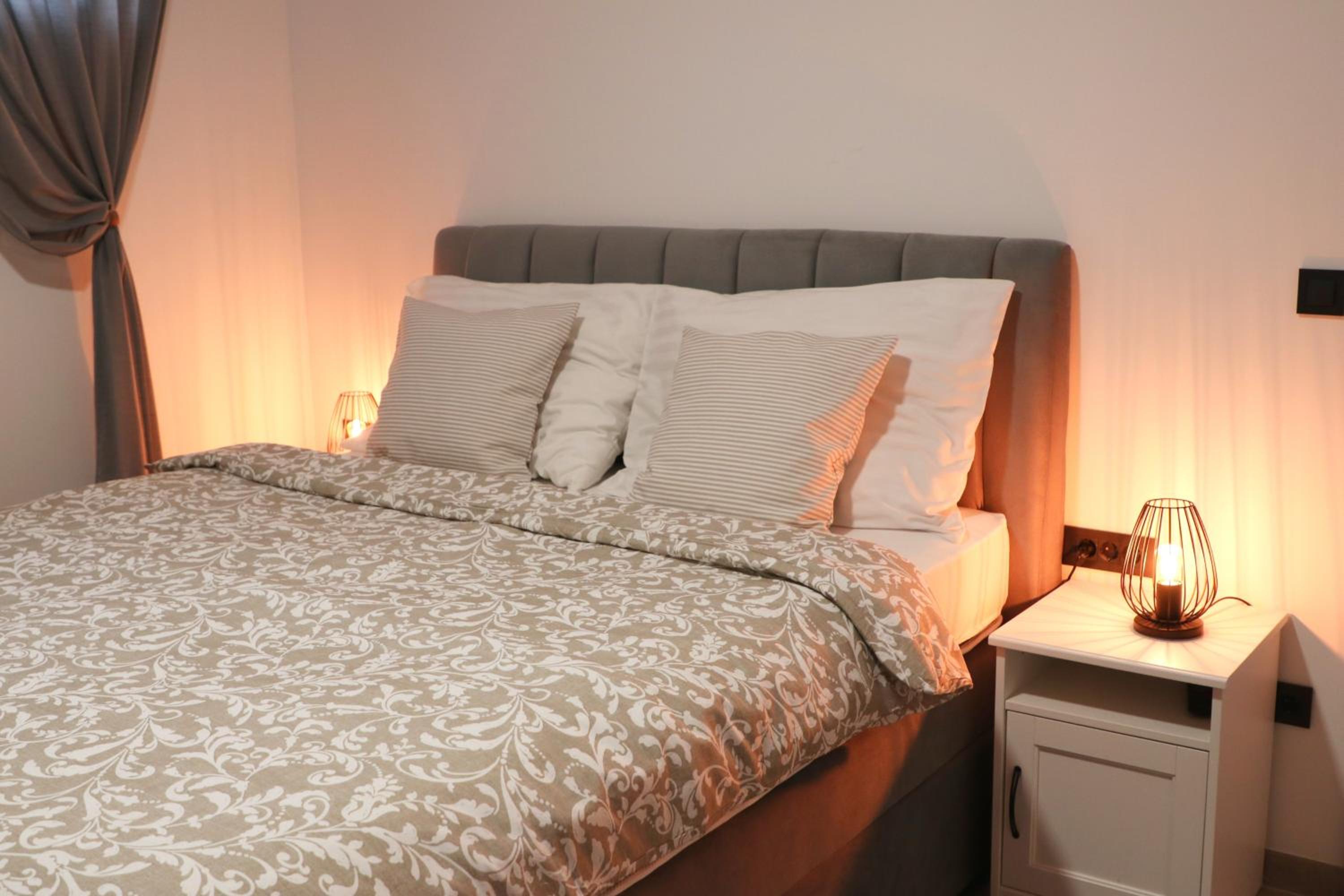 Deluxe Triple Room - Photo 13