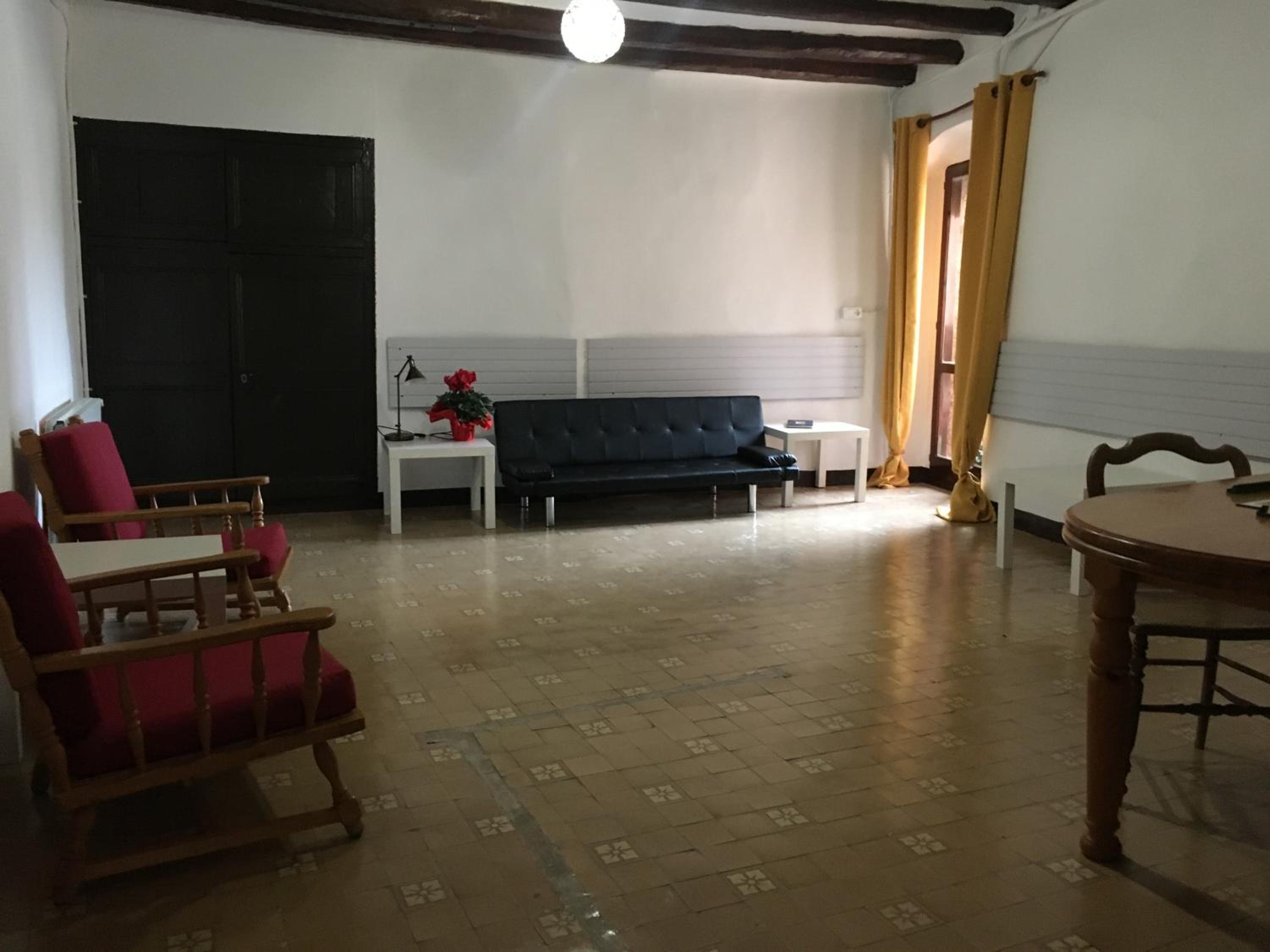 Double Room - Disability Access - Photo 9