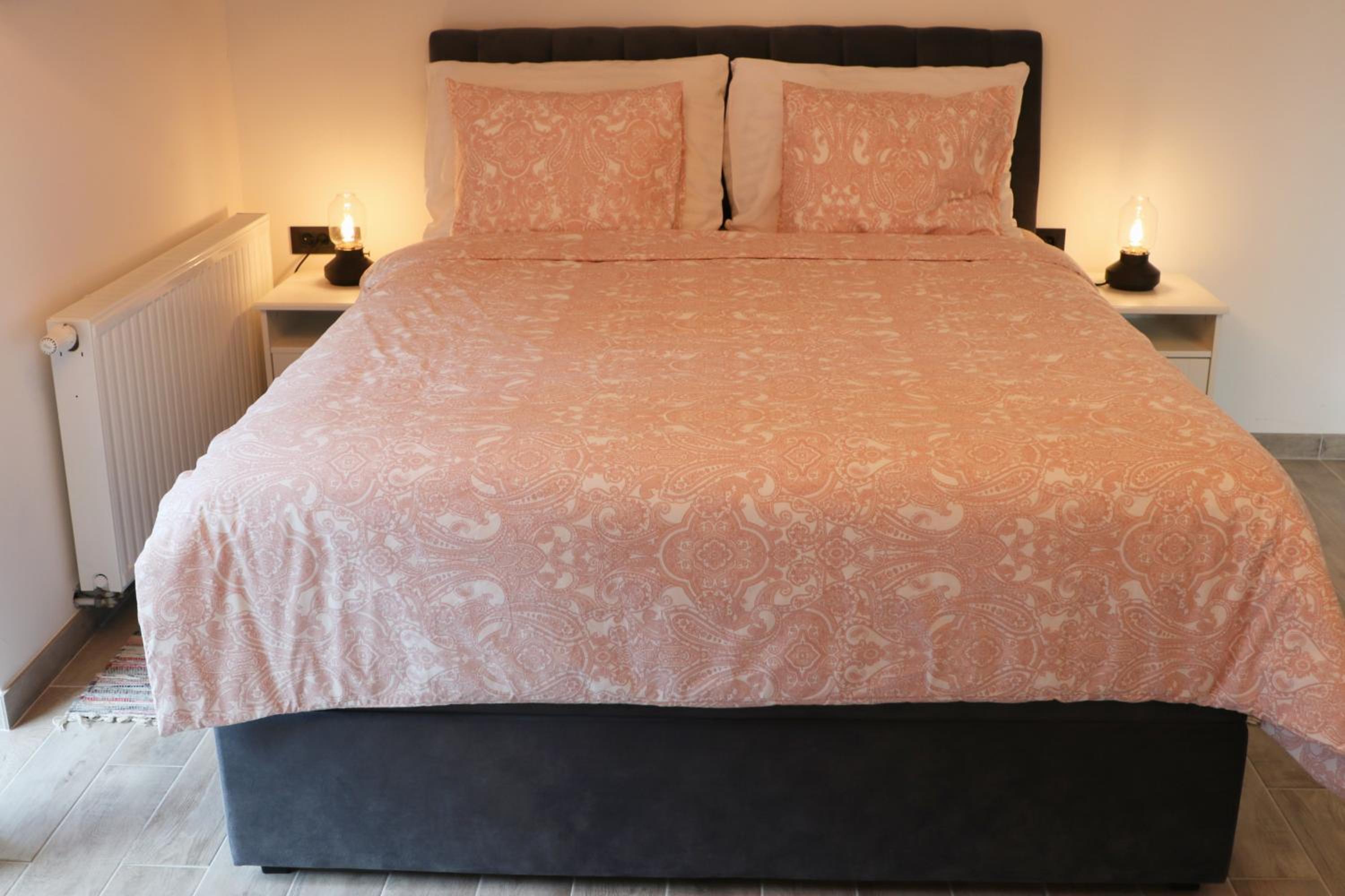 Deluxe Double Room with Balcony - Photo 33