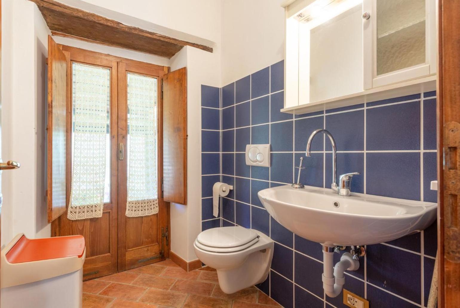 Villa photo 3
