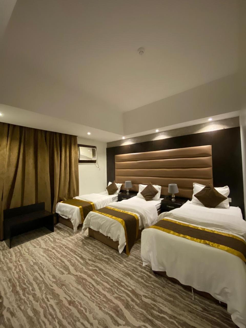 Economy Triple Room