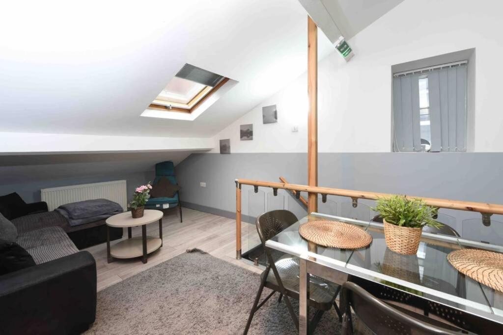 Apartment - Photo 6