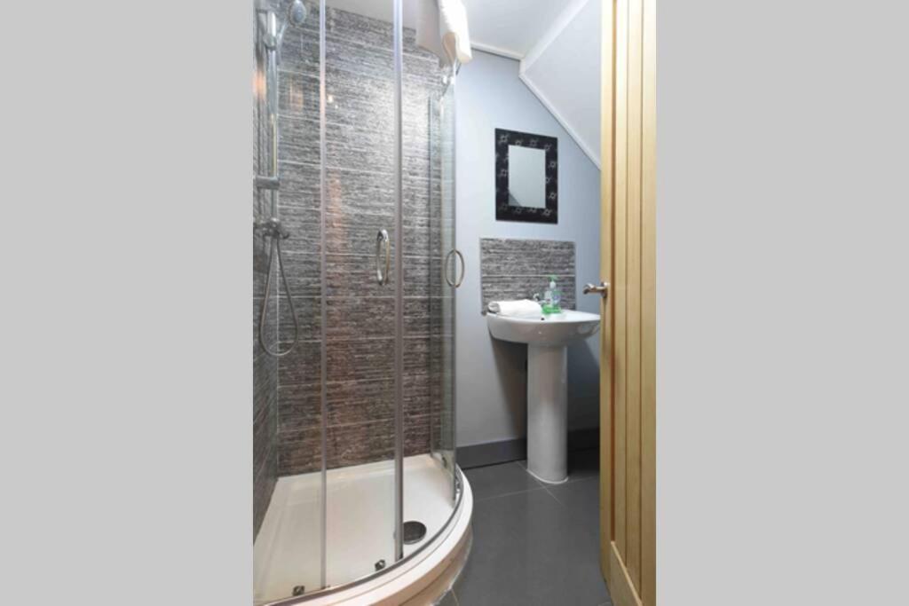 Apartment - Photo 9