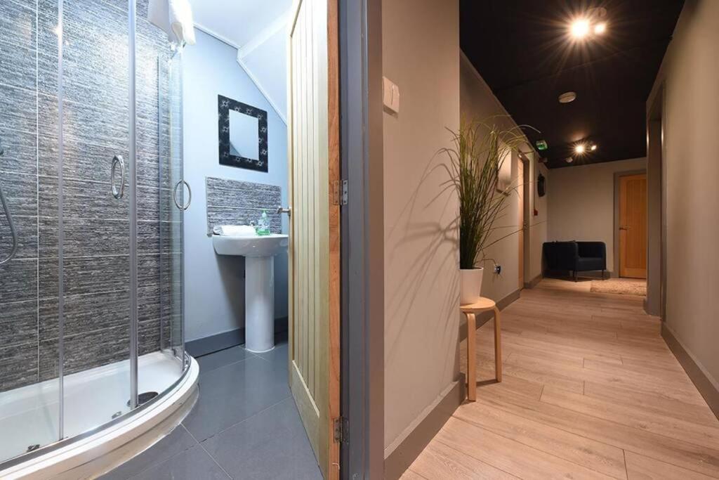 Apartment - Photo 12